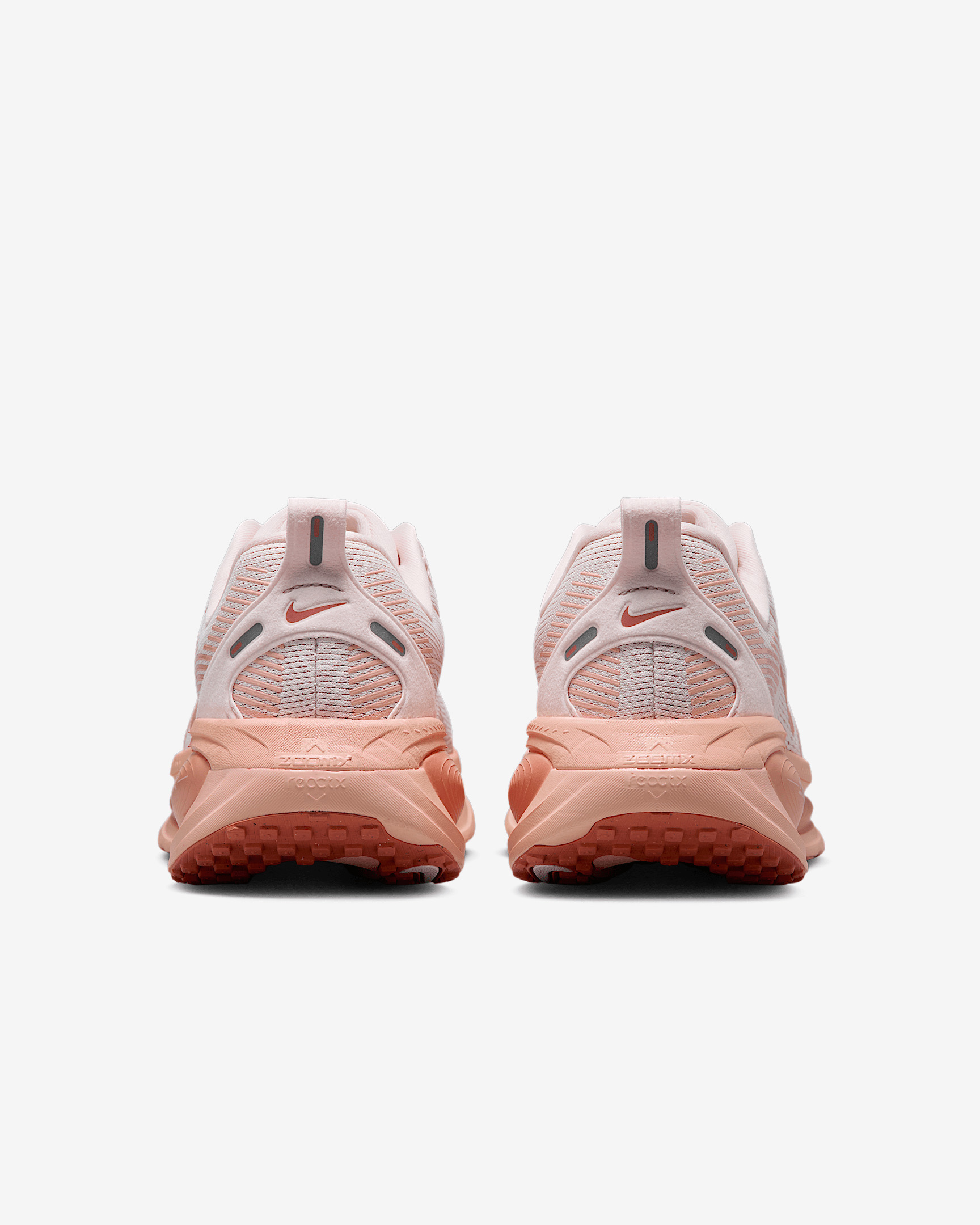 Nike Vomero 18 Women's Road Running Shoes - 6