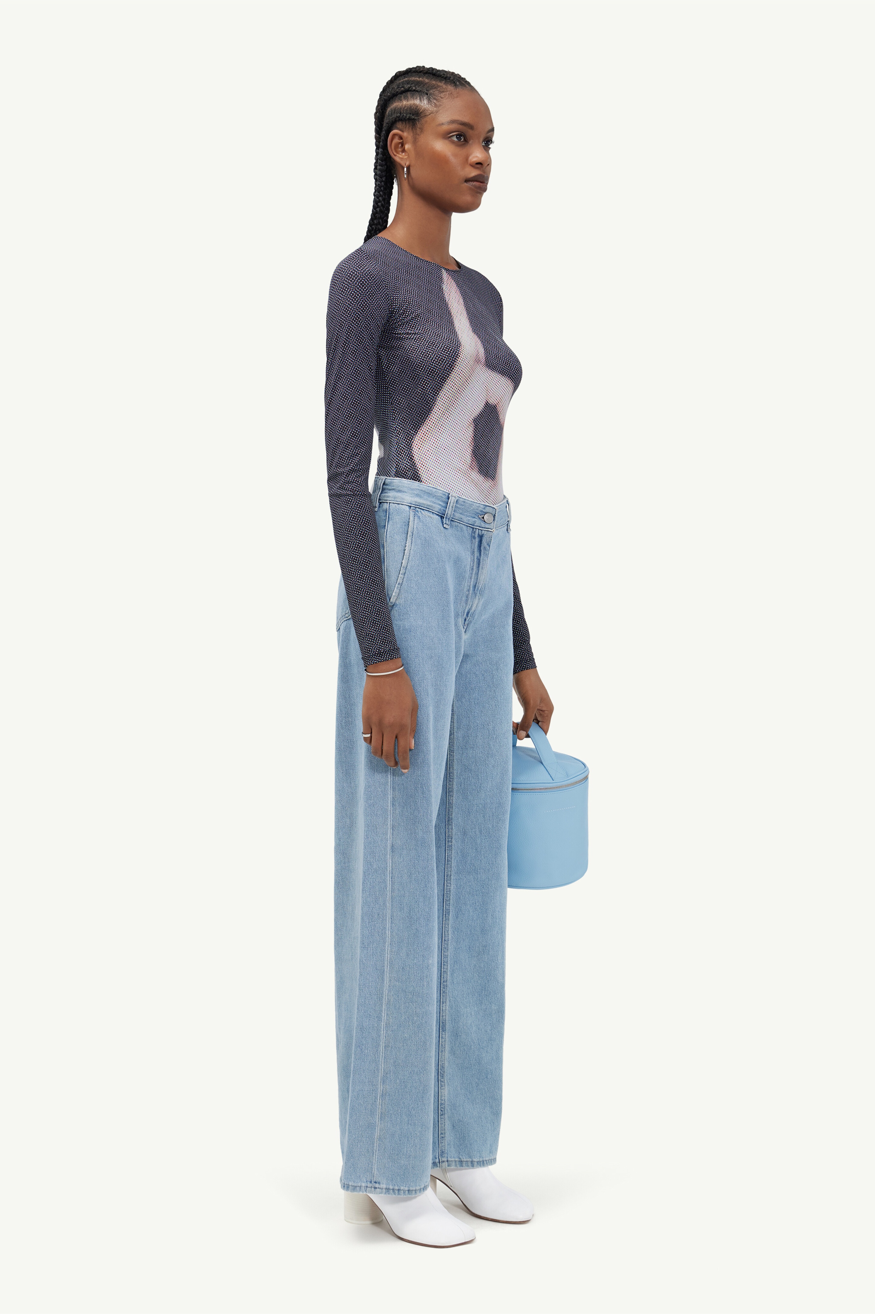 Mid-rise jeans - 3