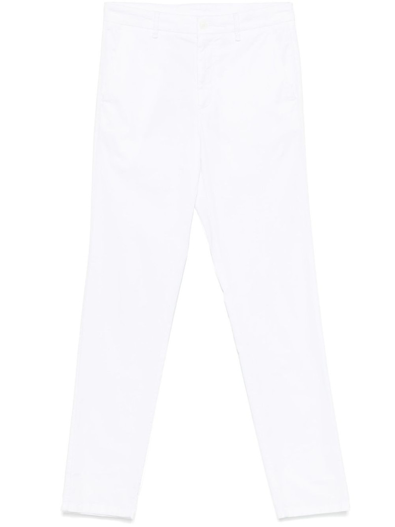 tapered jeans 1