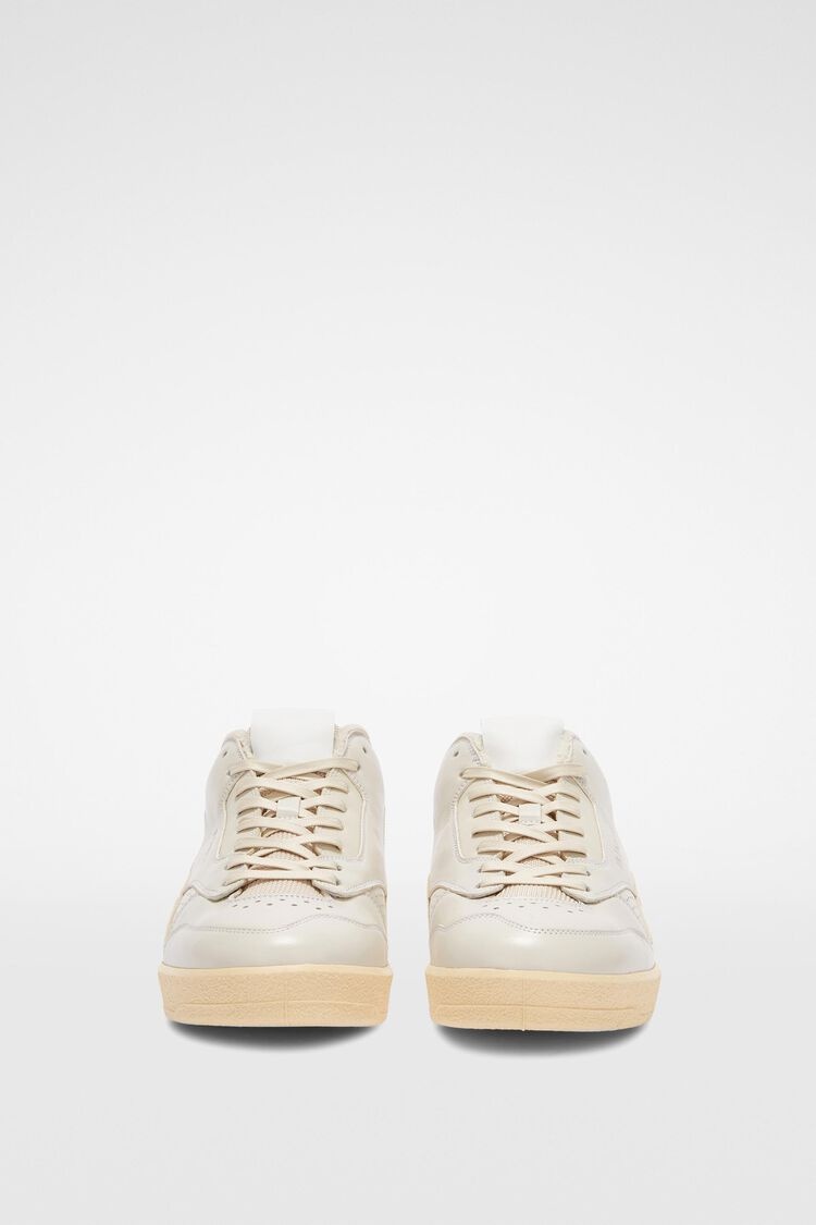 Low-Top Sneakers - 2