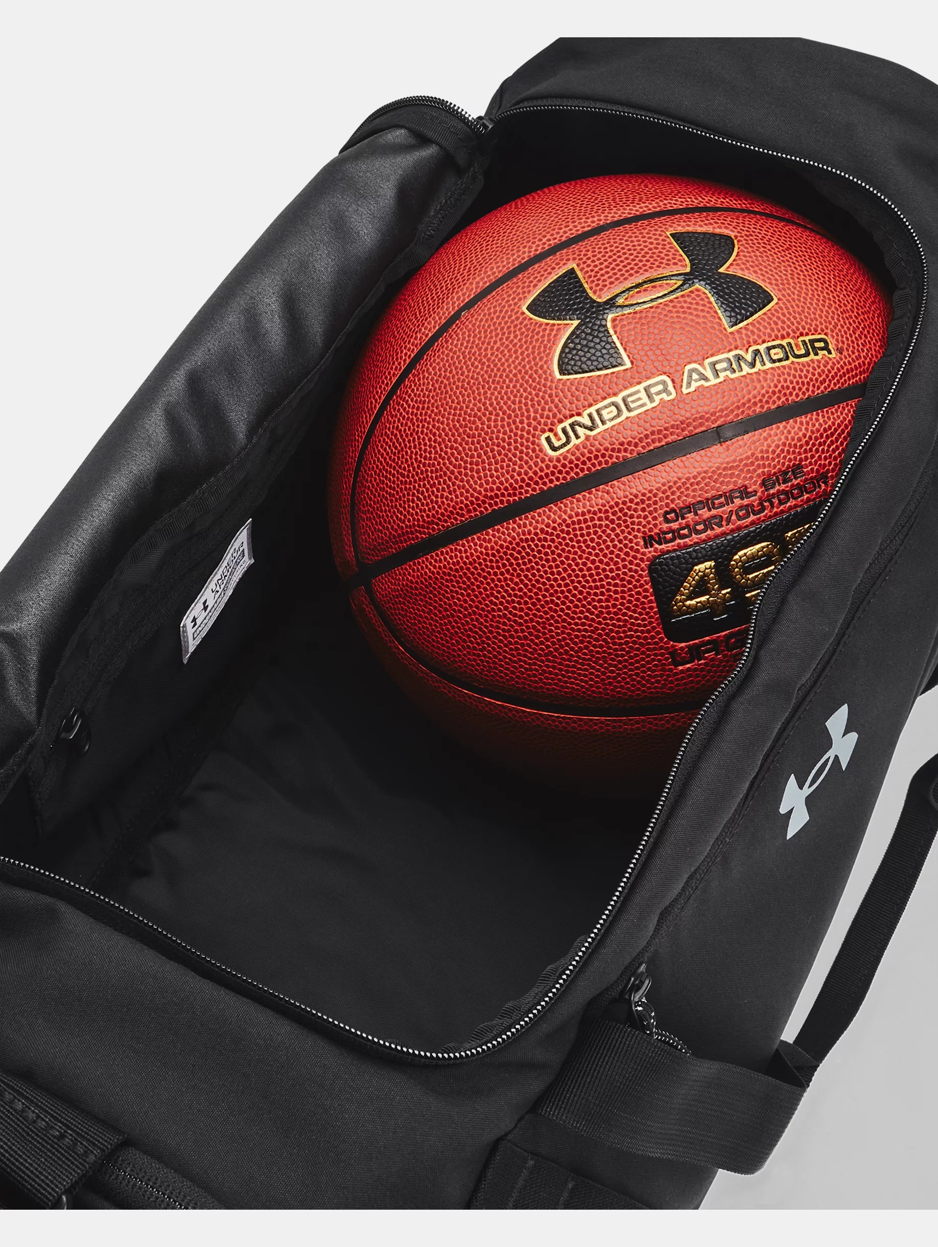 Women's UA Undeniable Signature Duffle - 4
