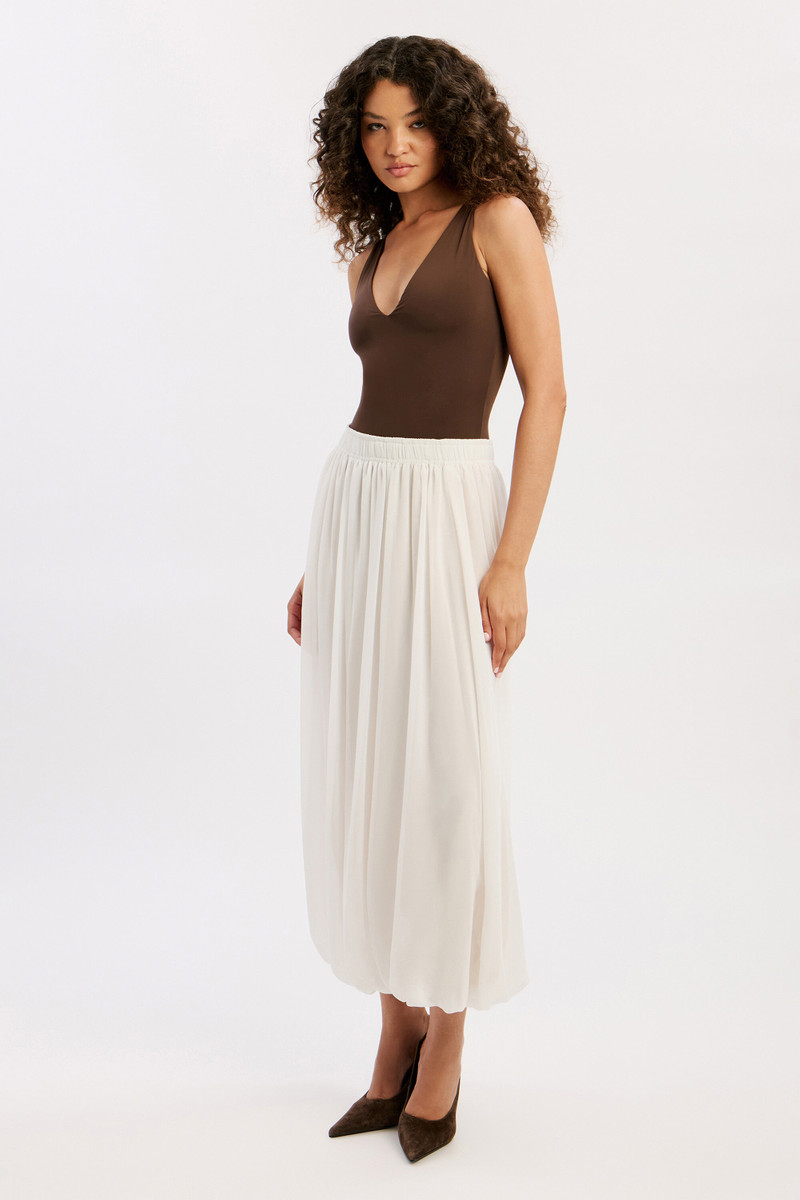 Corina Chiffon Maxi Skirt In Ivory 5