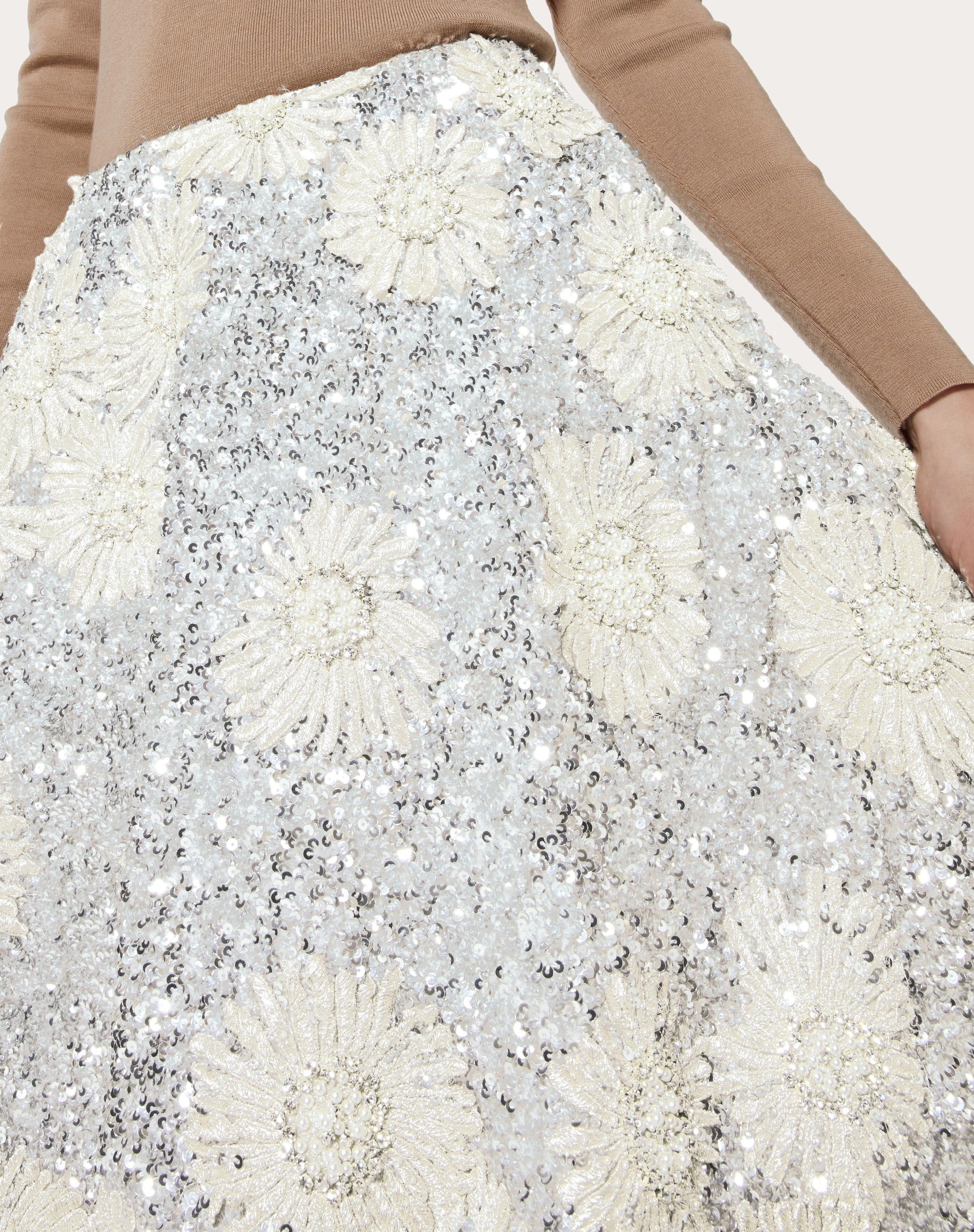 MIDI SKIRT IN EMBROIDERED ORGANZA - 5