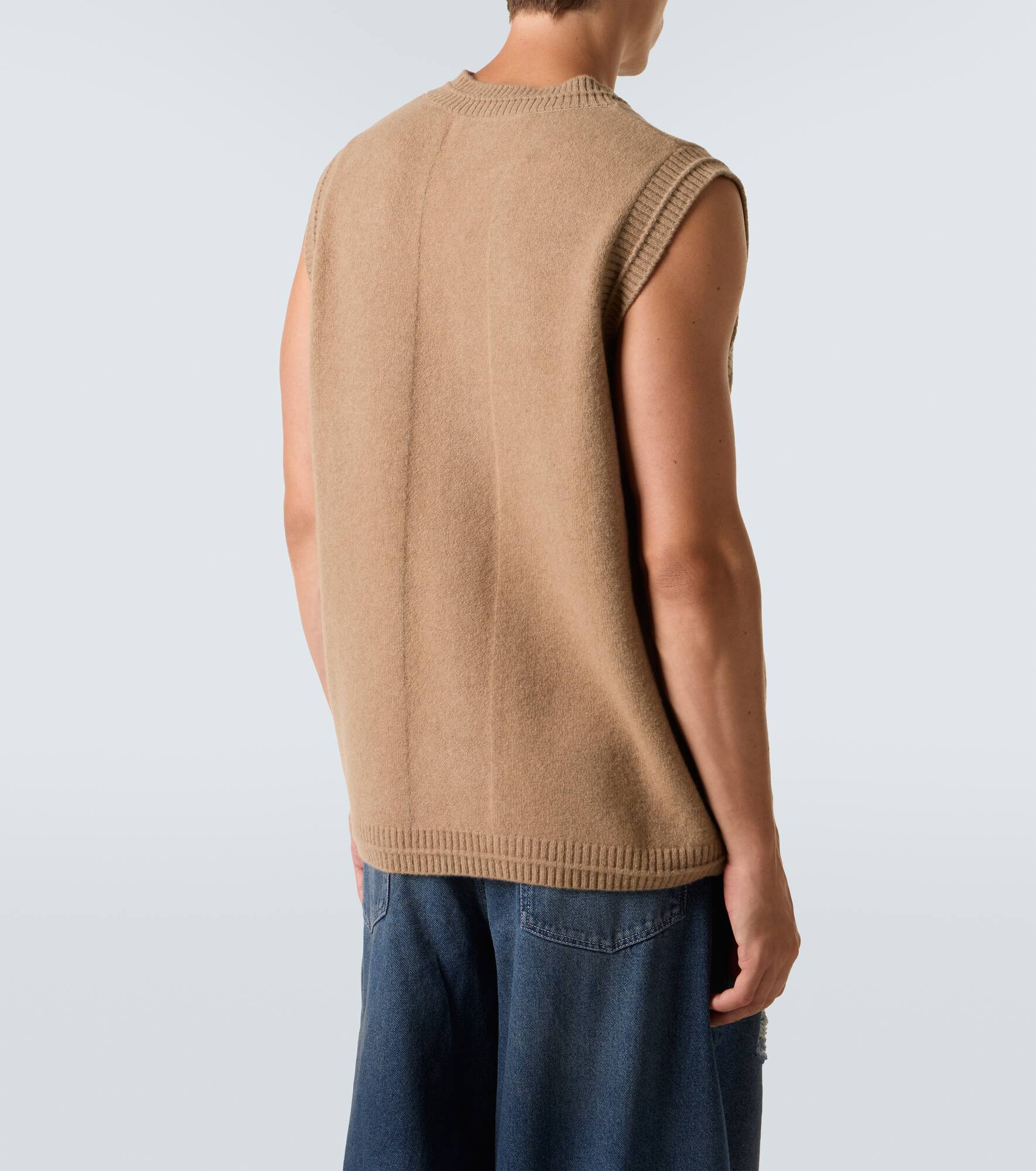 Faux pearl-embellished wool-blend vest - 4