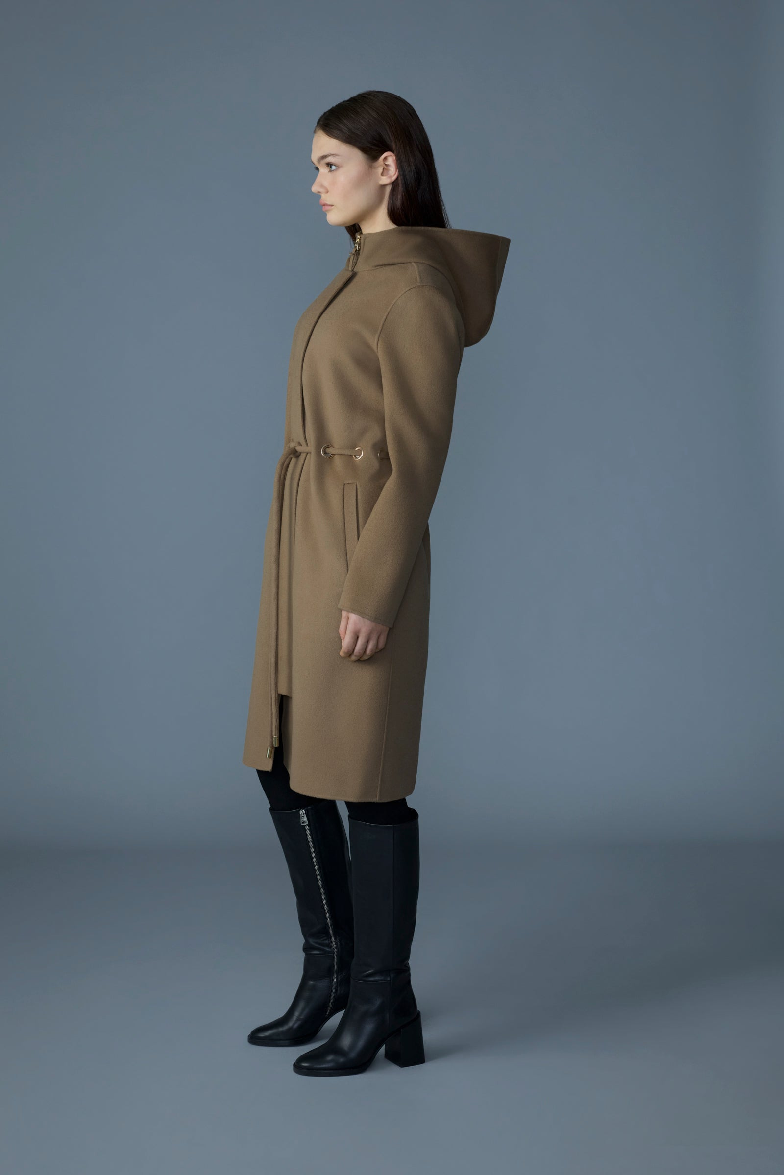BLITHE Handmade Wool Coat - 3