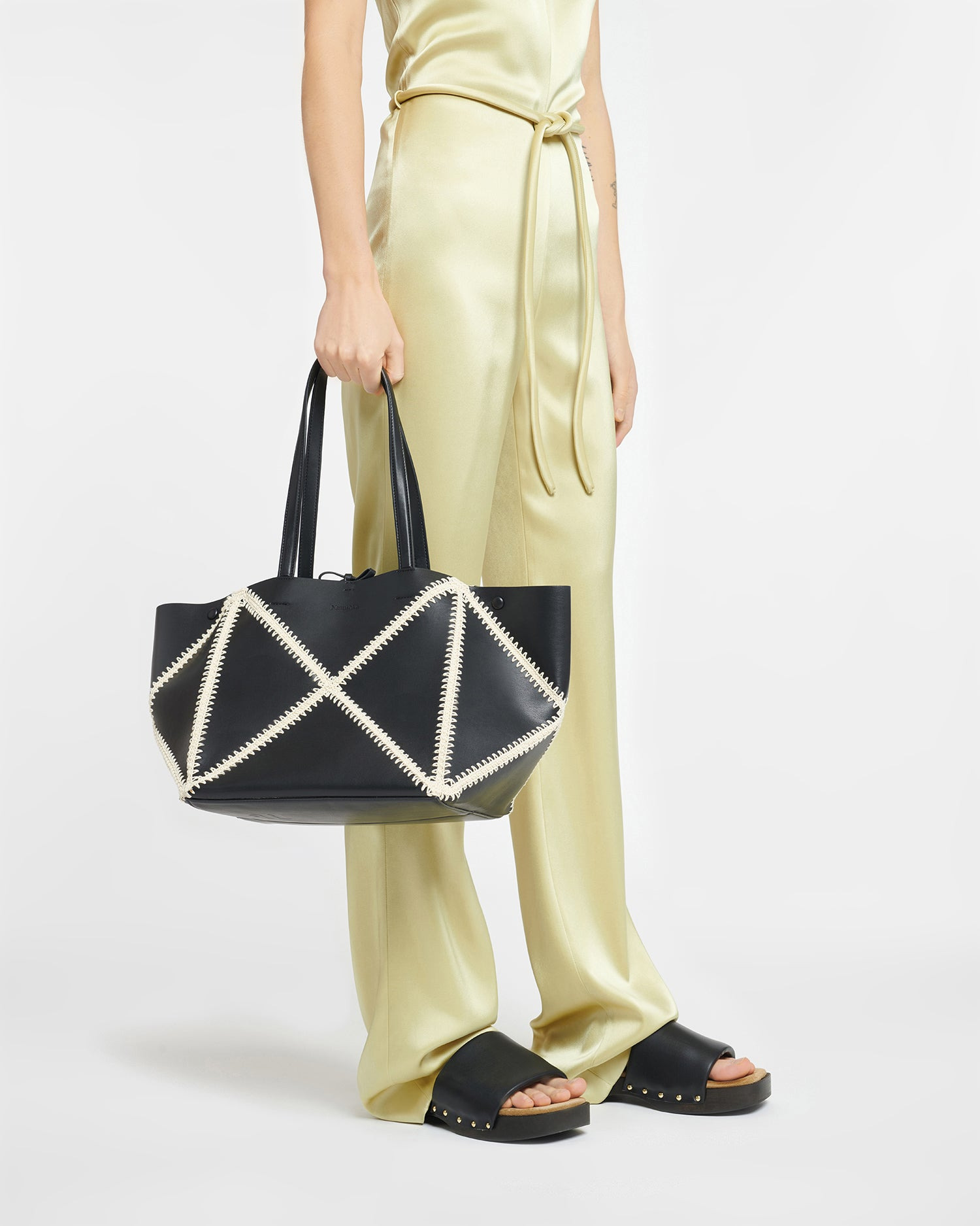 Alt-Nappa Crochet Tote - 6