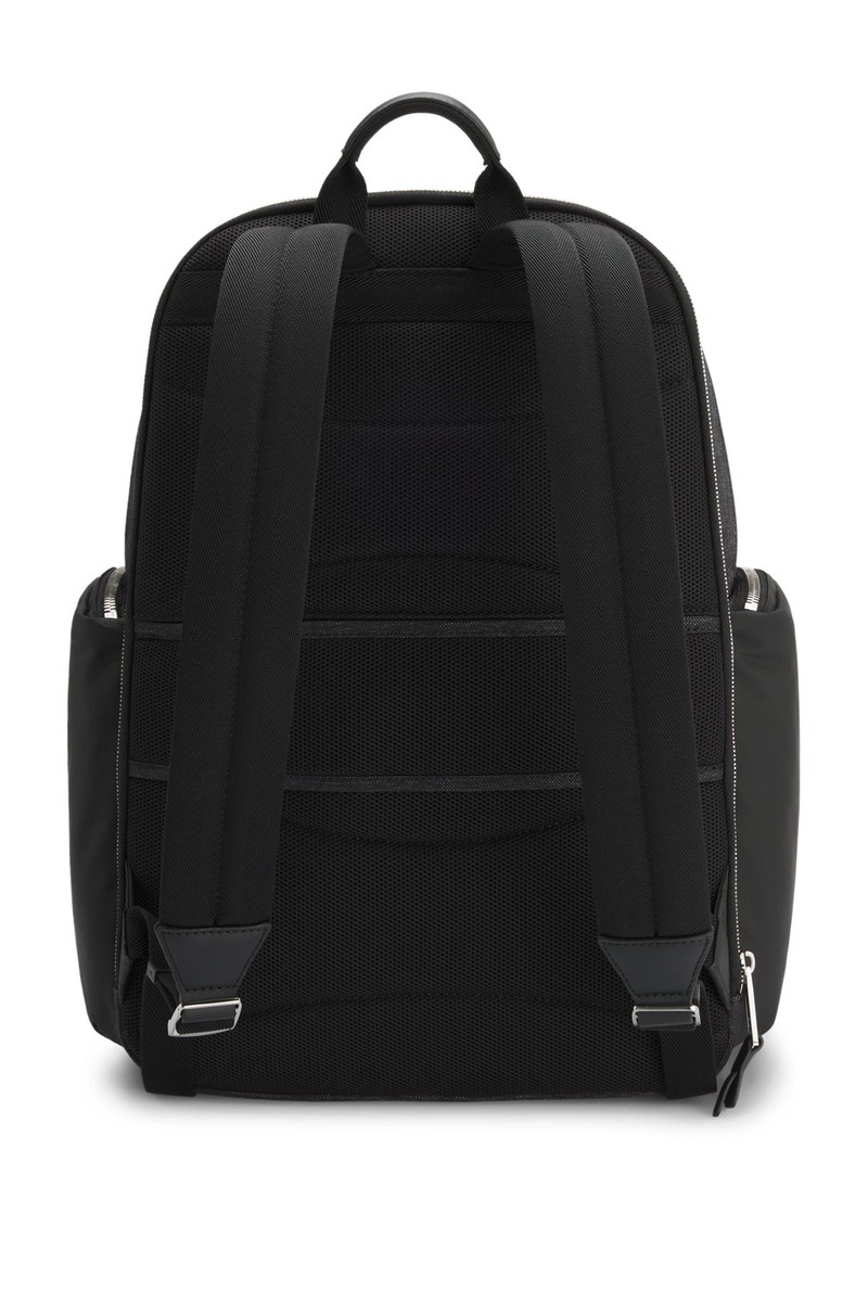 BACKPACK WITH CONTRAST SIDE POCKETS 2