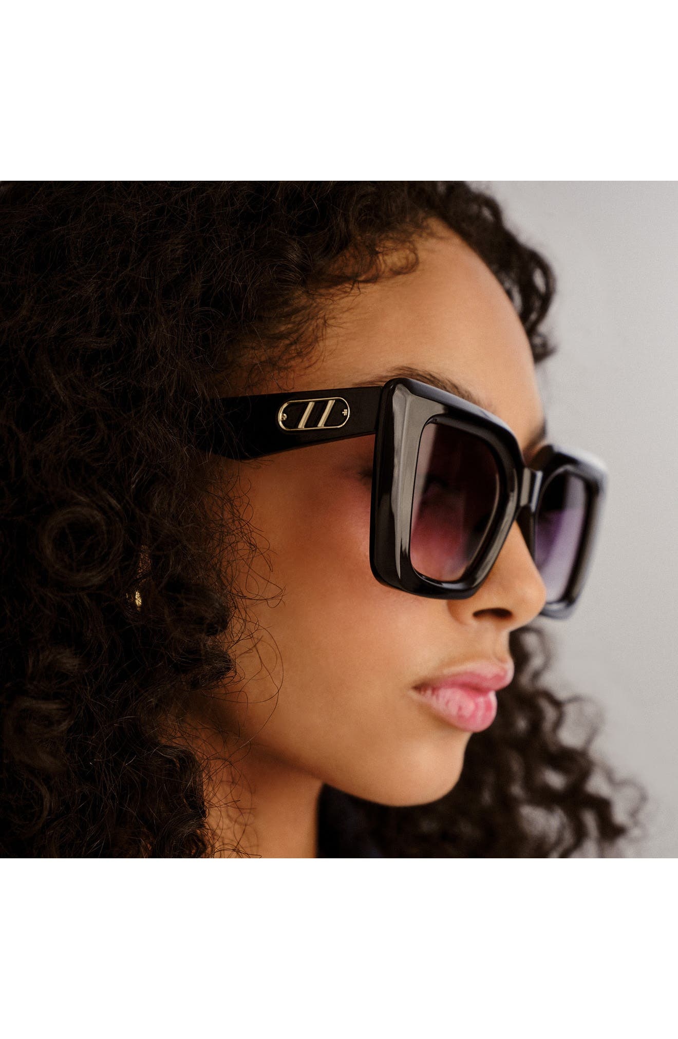 Le Specs Unimaginable 52mm Square Sunglasses in Black/smoke Grad at Nordstrom - 5