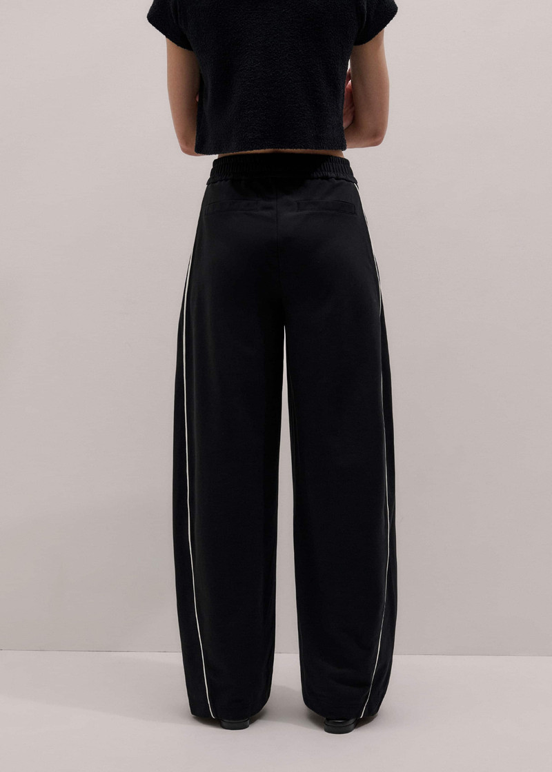 Wide Barrel Track Pant 6