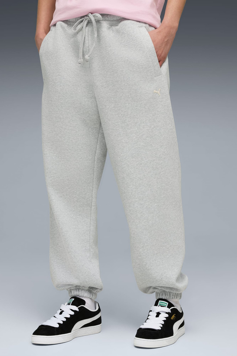 PUMA SELECT Essentials Men's Relaxed Sweatpants outlook