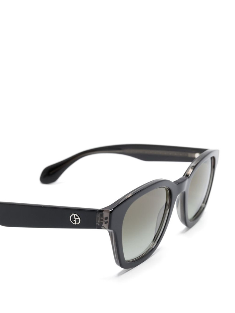 wayfarer-frame sunglasses 3