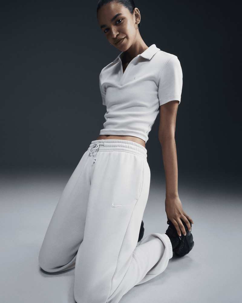 Nike Nike Sportswear Phoenix Fleece Women's High-Waisted Oversized Sweatpants outlook