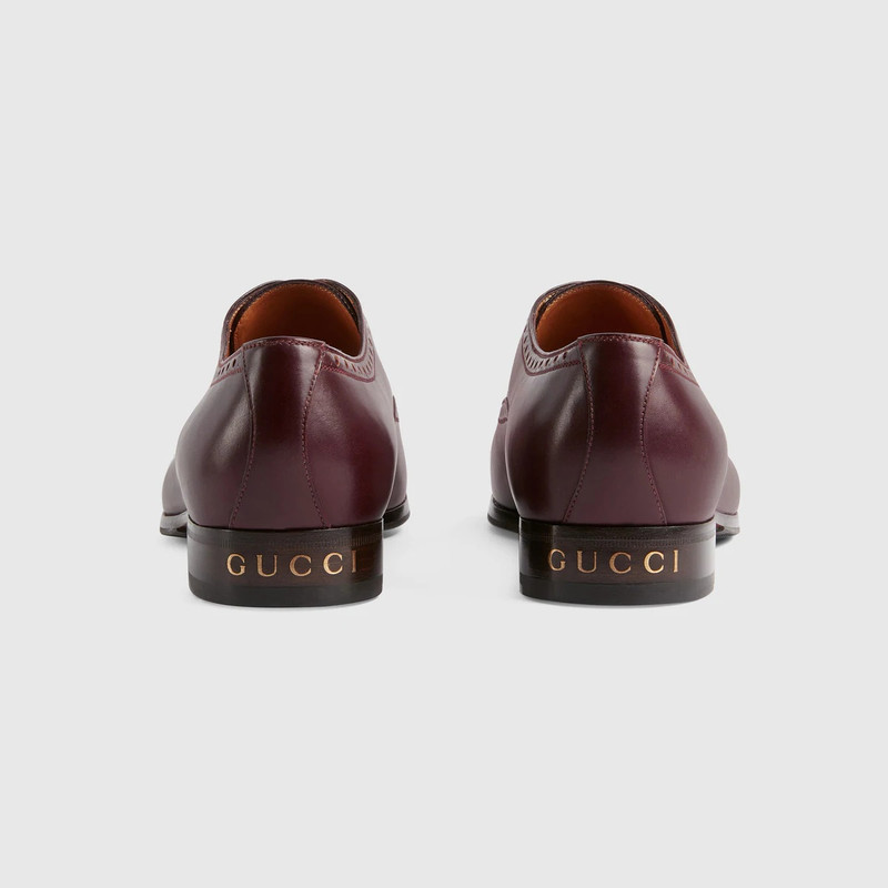 Men's shoe with brogue details 4