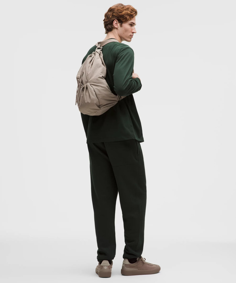 lululemon 2-in-1 Convertible Backpack 21L outlook