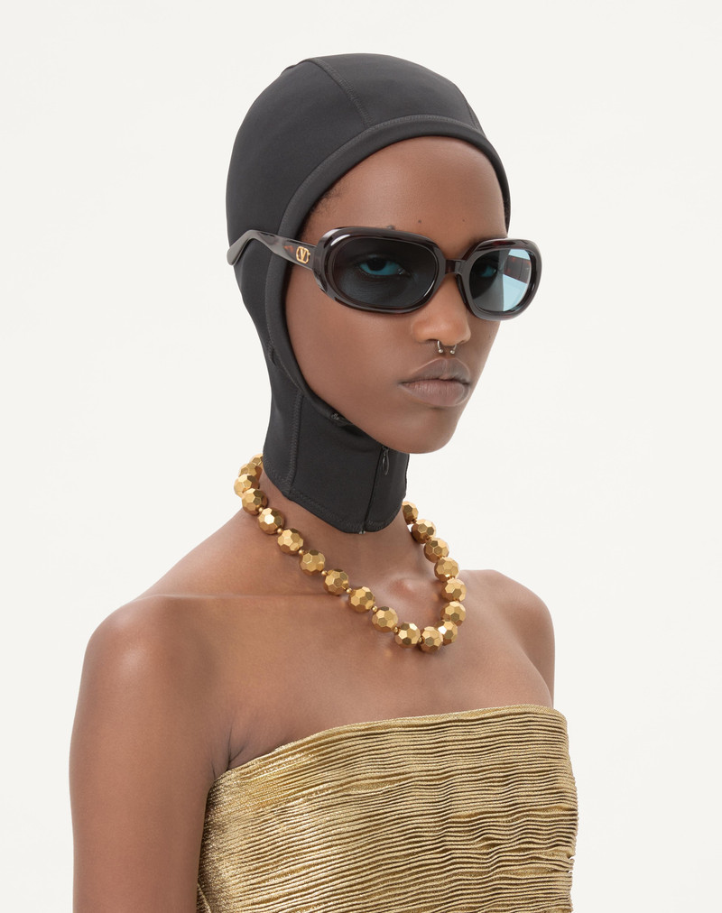 Valentino OVALETTE NECKLACE IN RESIN, ENAMEL, METAL AND SWAROVSKI® CRYSTALS outlook