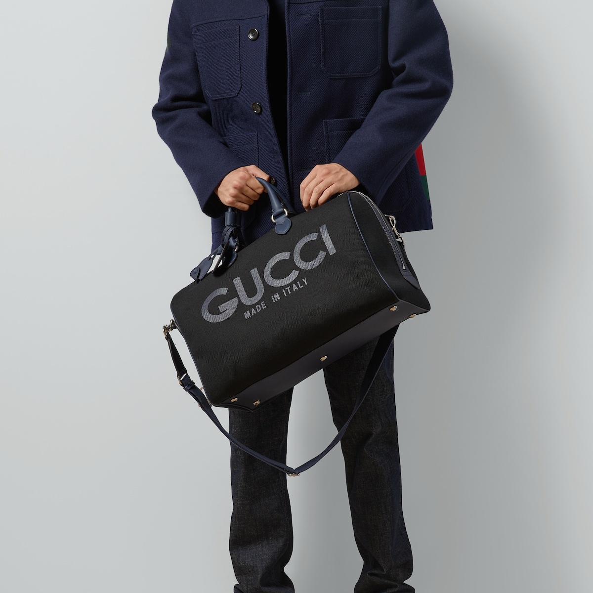 Large duffle bag with Gucci print - 2