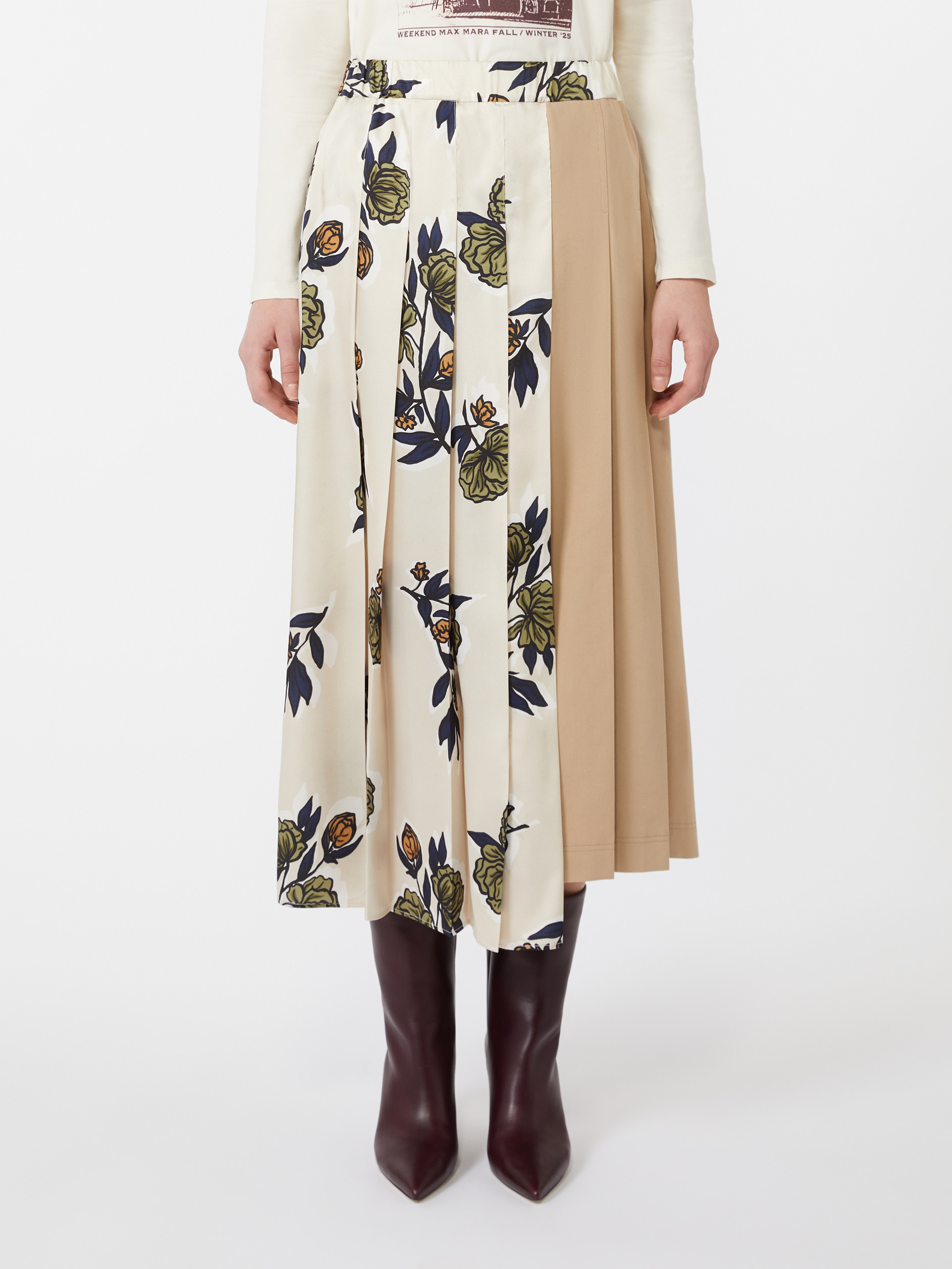 ETRA Pleated skirt in patterned twill - 3