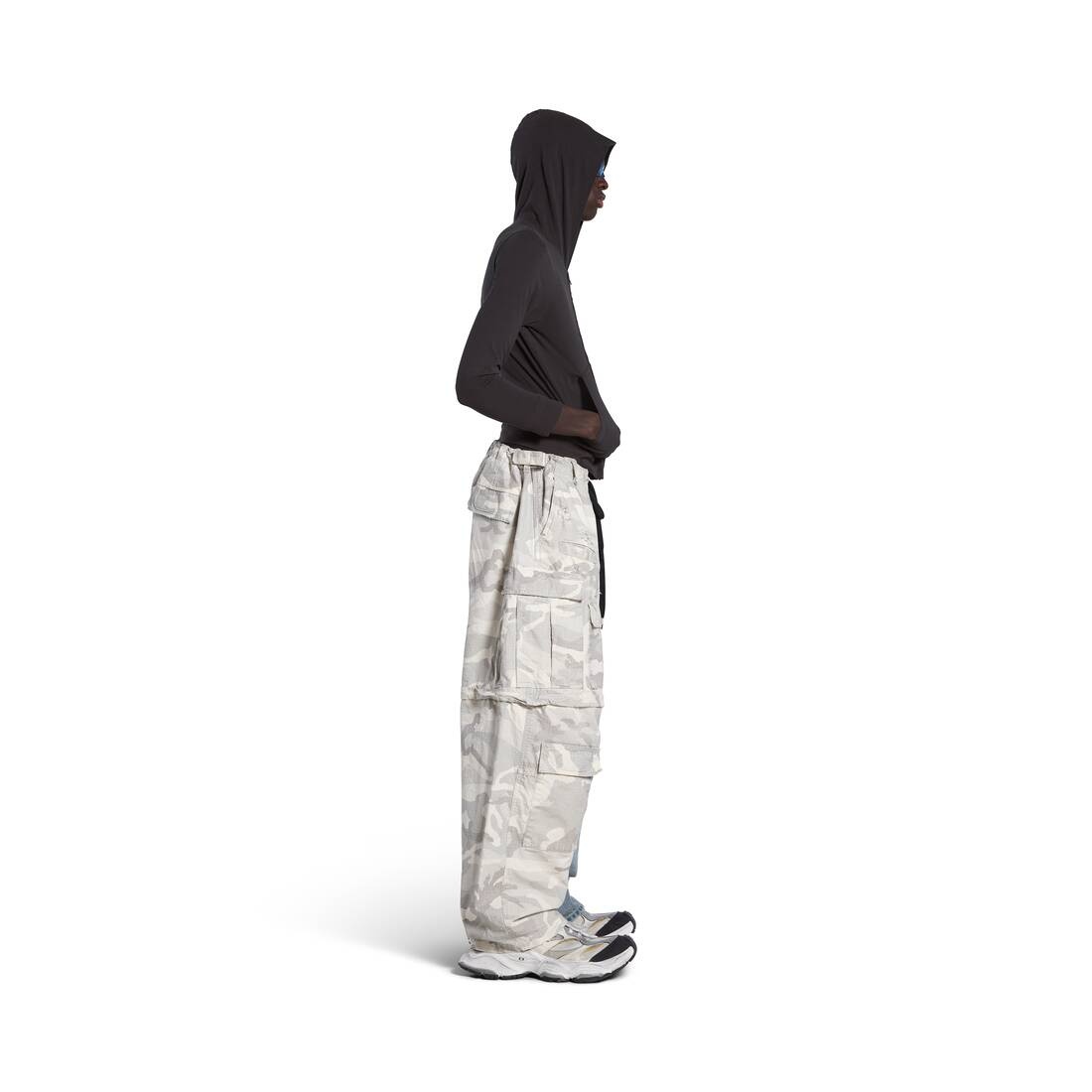 Grayscale Camo Hybrid Baggy Pants in Light Blue - 3