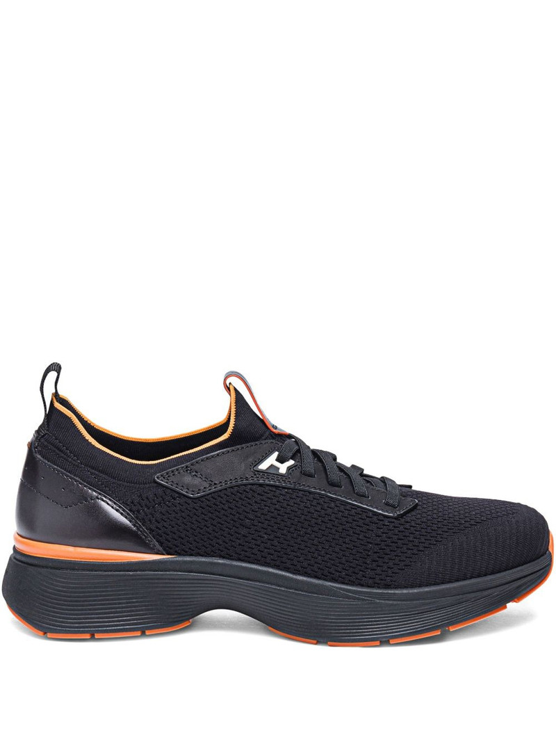 Bounce sneakers 1