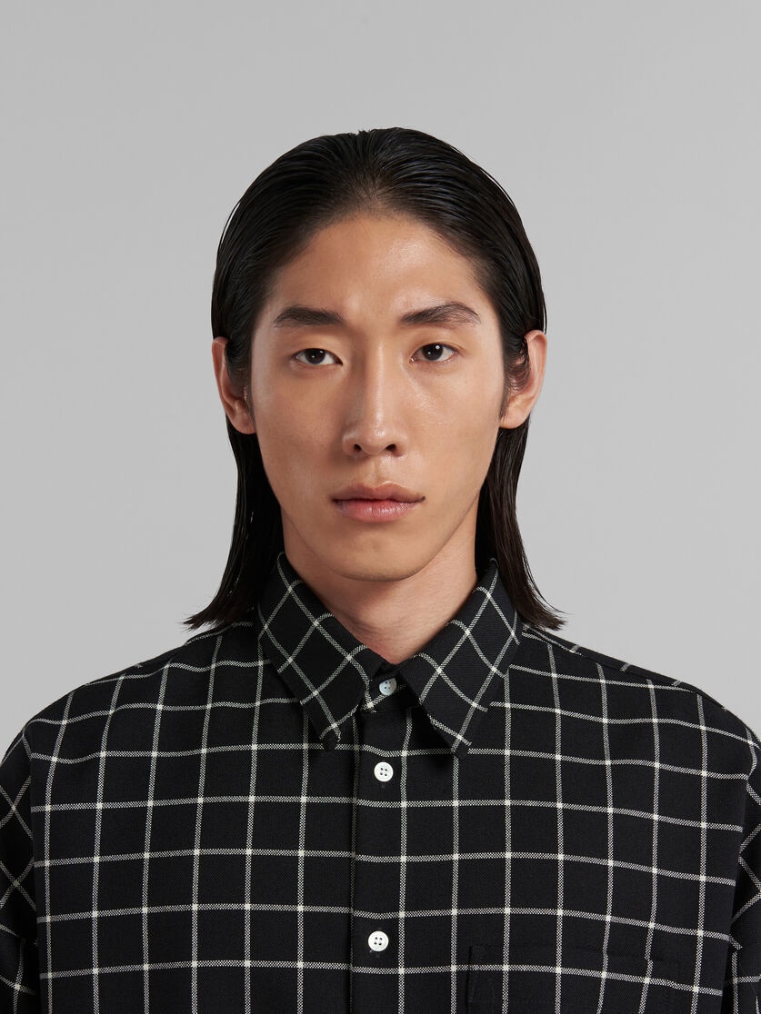 BLACK WOOL LONG-SLEEVED SHIRT WITH CHECKED PATTERN - 4