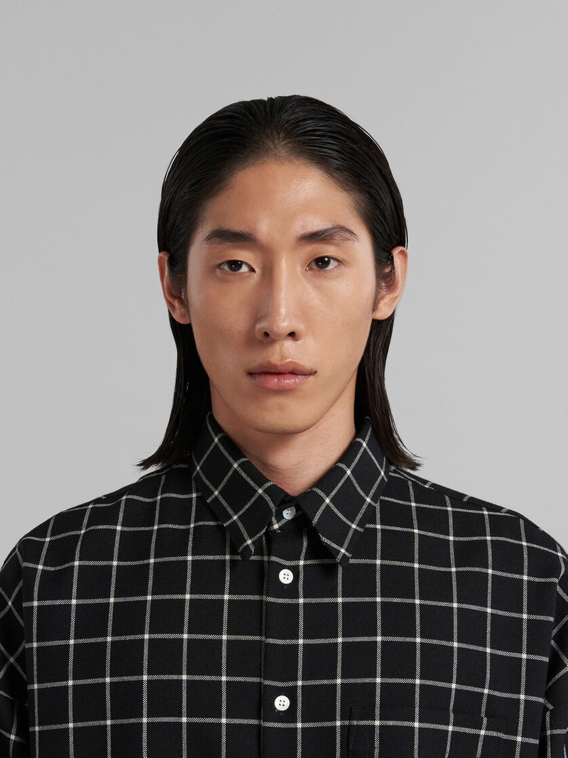 BLACK WOOL LONG-SLEEVED SHIRT WITH CHECKED PATTERN 4