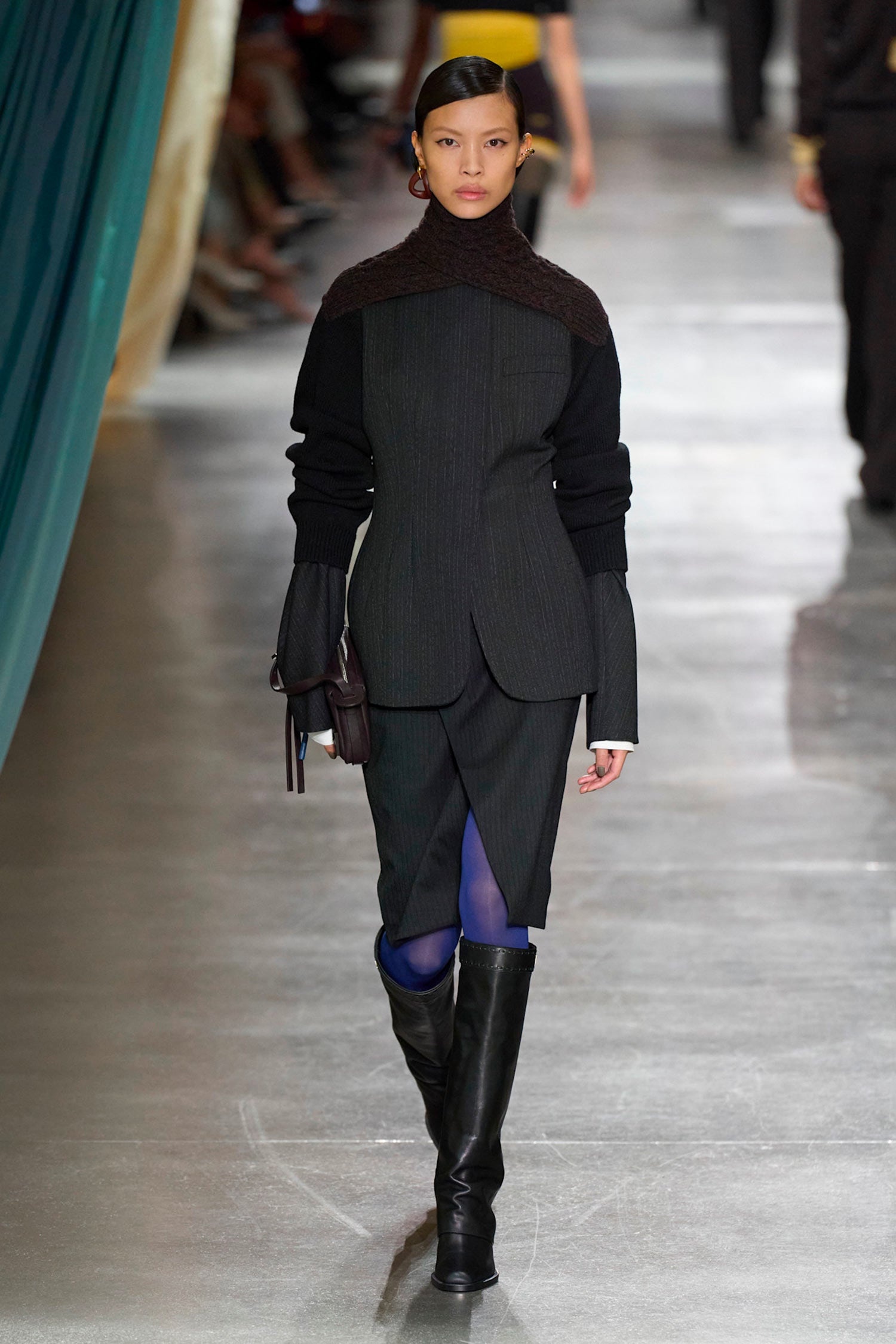 【関税込み】fendi Pinstriped wool skirt Fendi Pinstriped Wool Skirt | italist