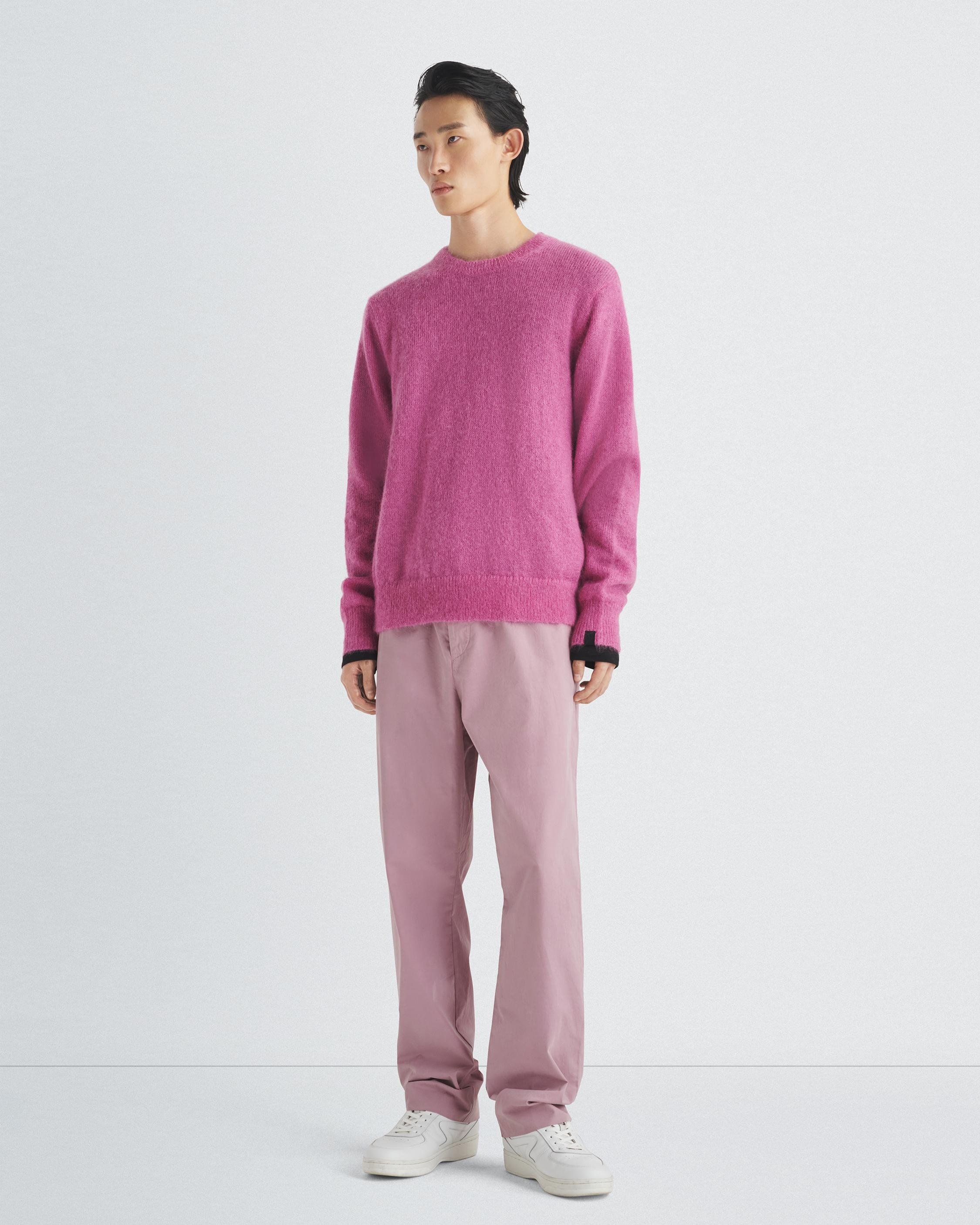 Dillon Wool Mohair Crew
Relaxed Fit - 2