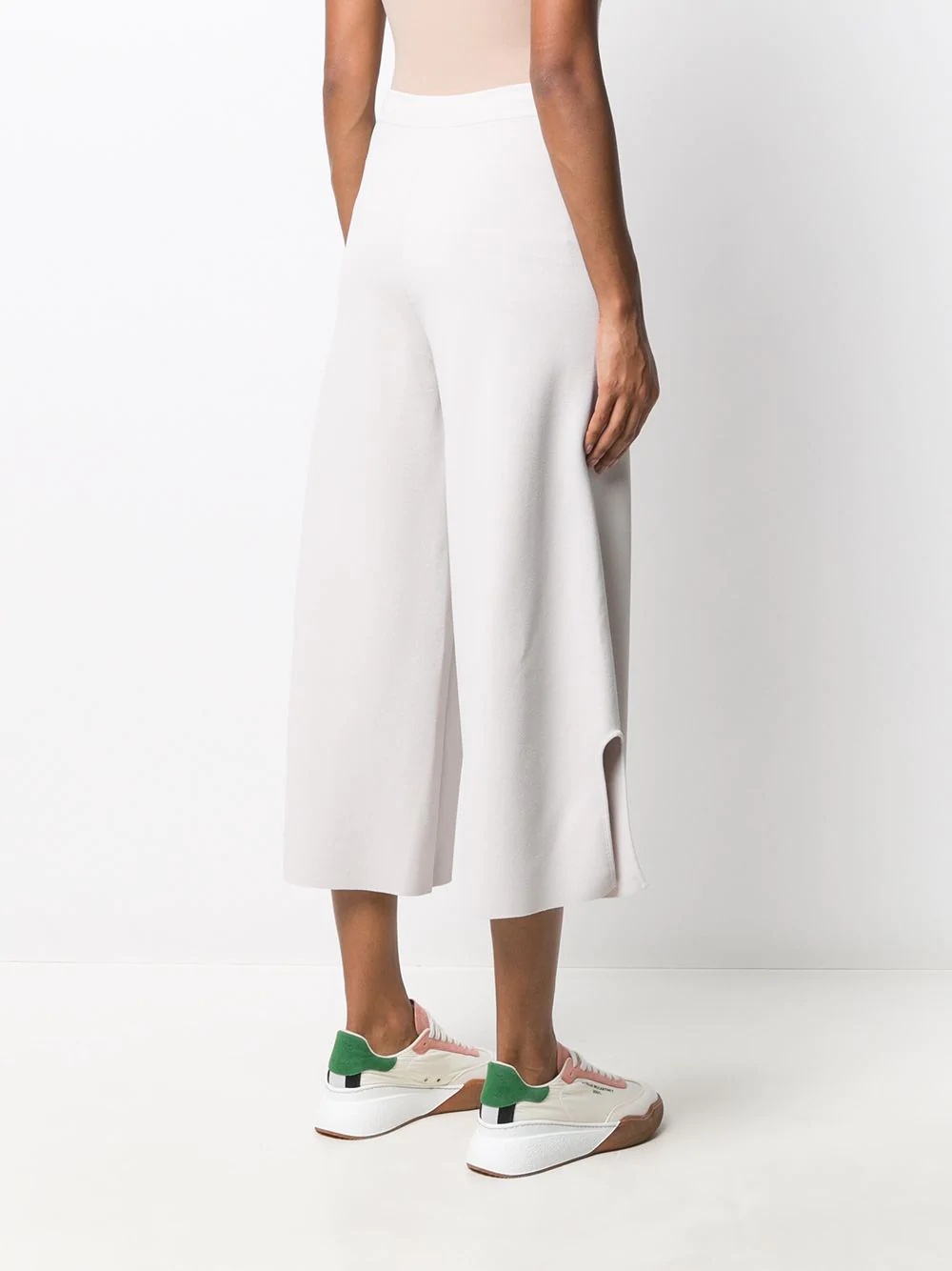 loose culotte with cut-out - 4