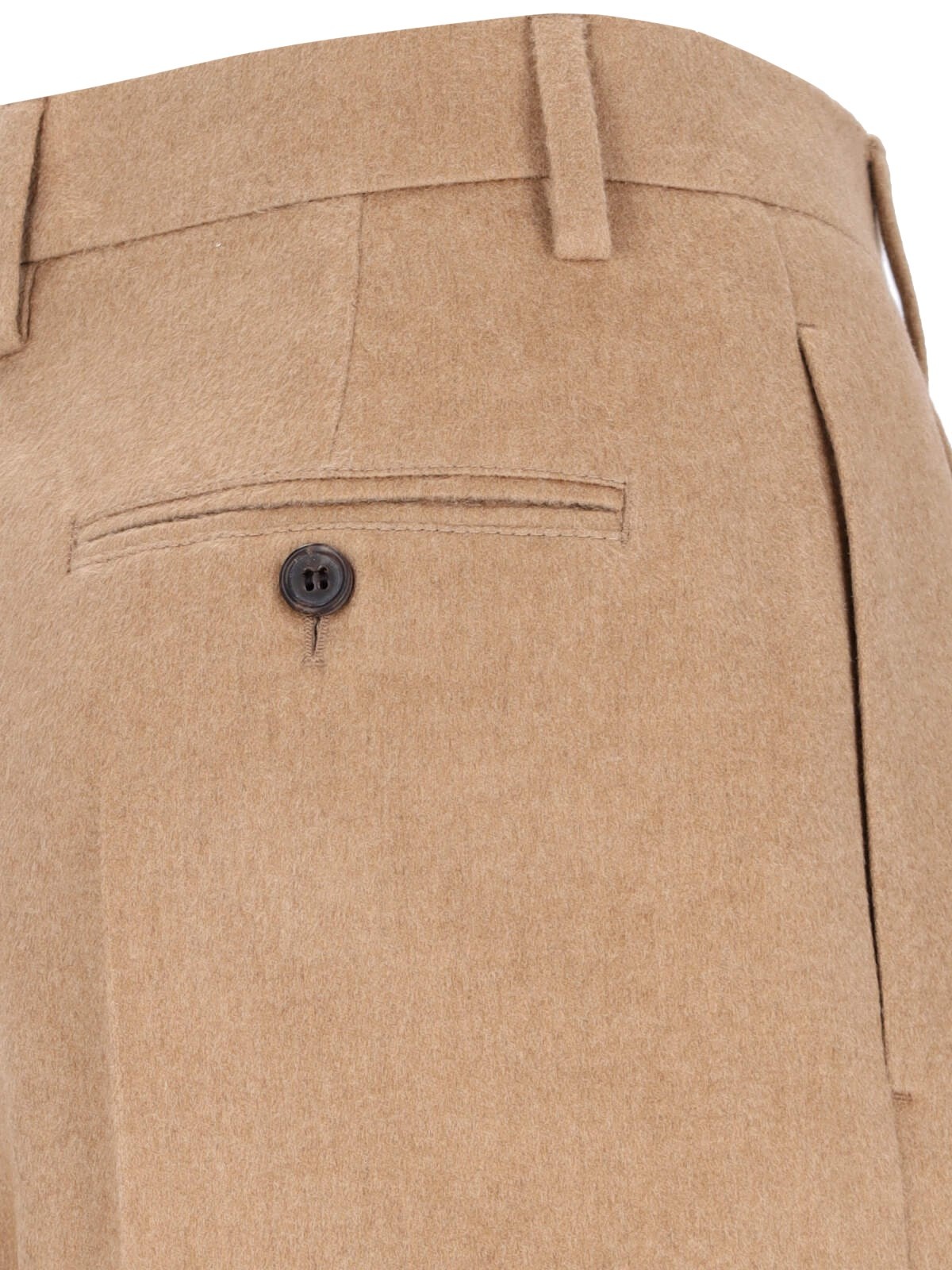 SHORTS WITH PLEATS - 4