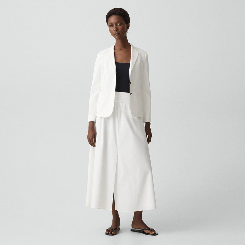 Theory Shrunken Three-Button Blazer in Good Linen outlook