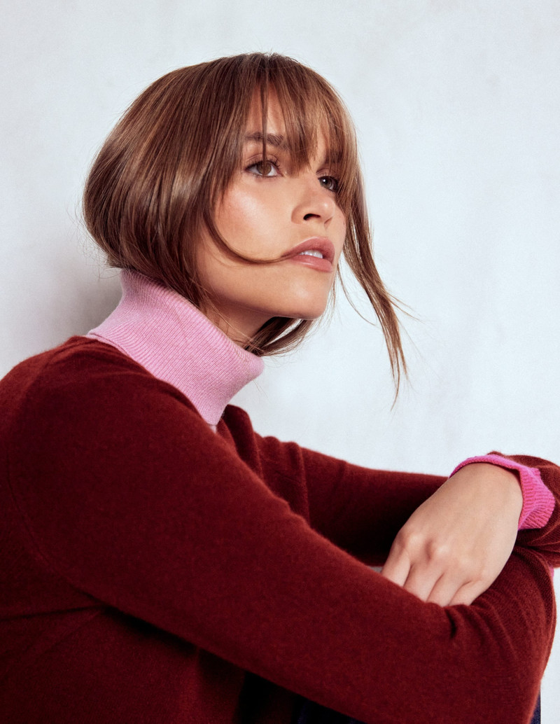 Eva Cashmere Roll Neck Sweater-Chestnut, Colour Block 3