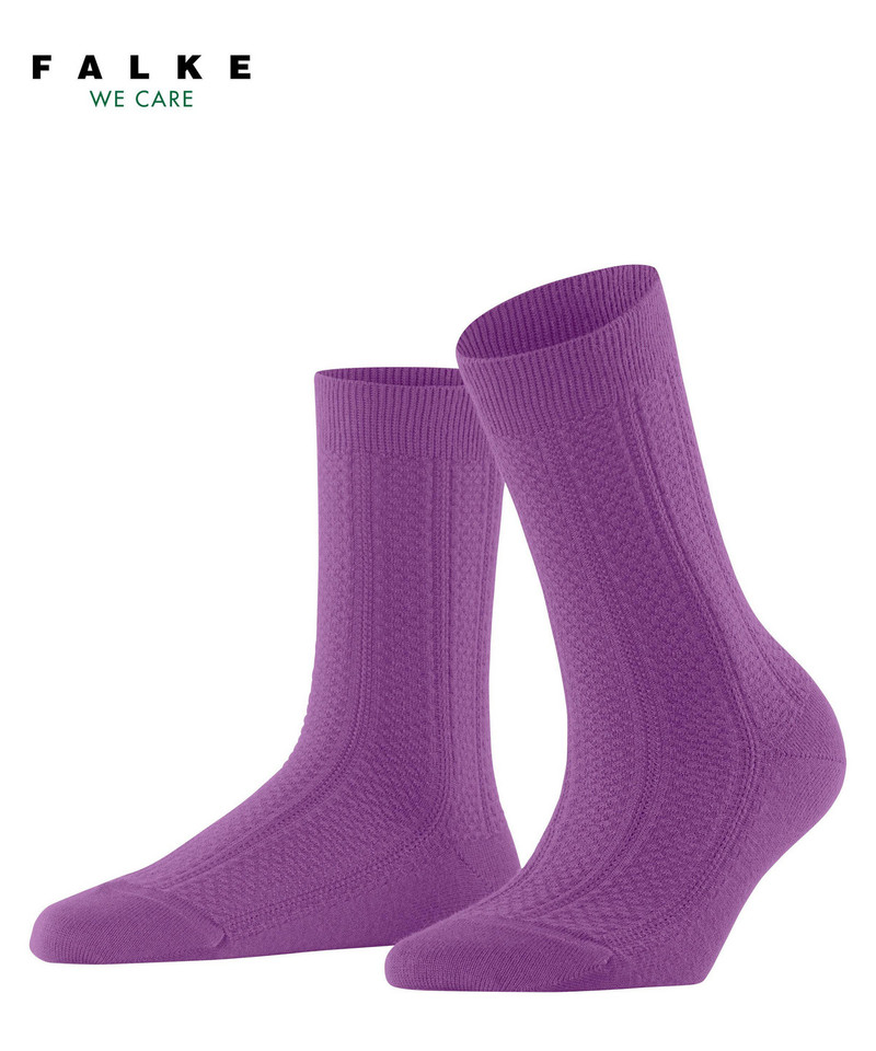 Needlepoint Women Socks 1