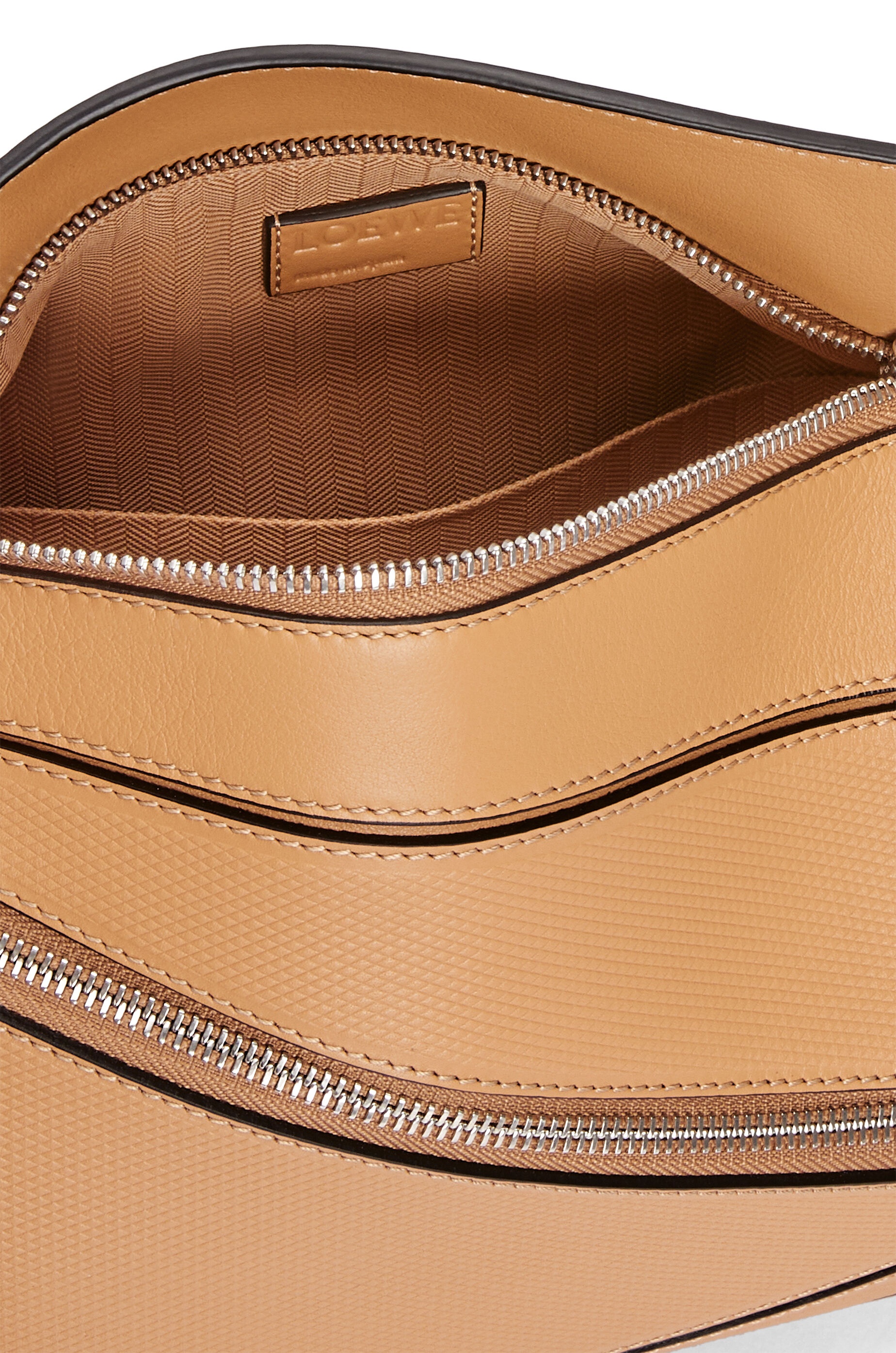 Small Puzzle bumbag in diamond calfskin - 7