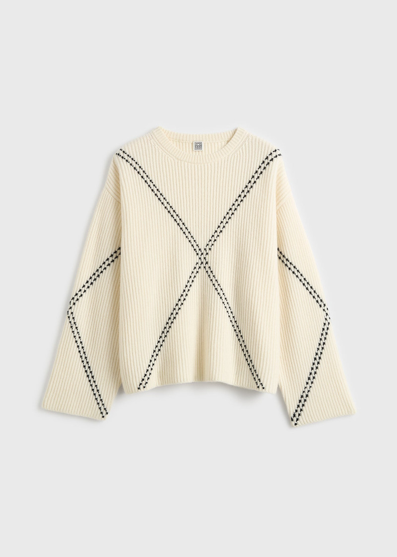 Argyle-stitch cashmere sweater ecru/black 1