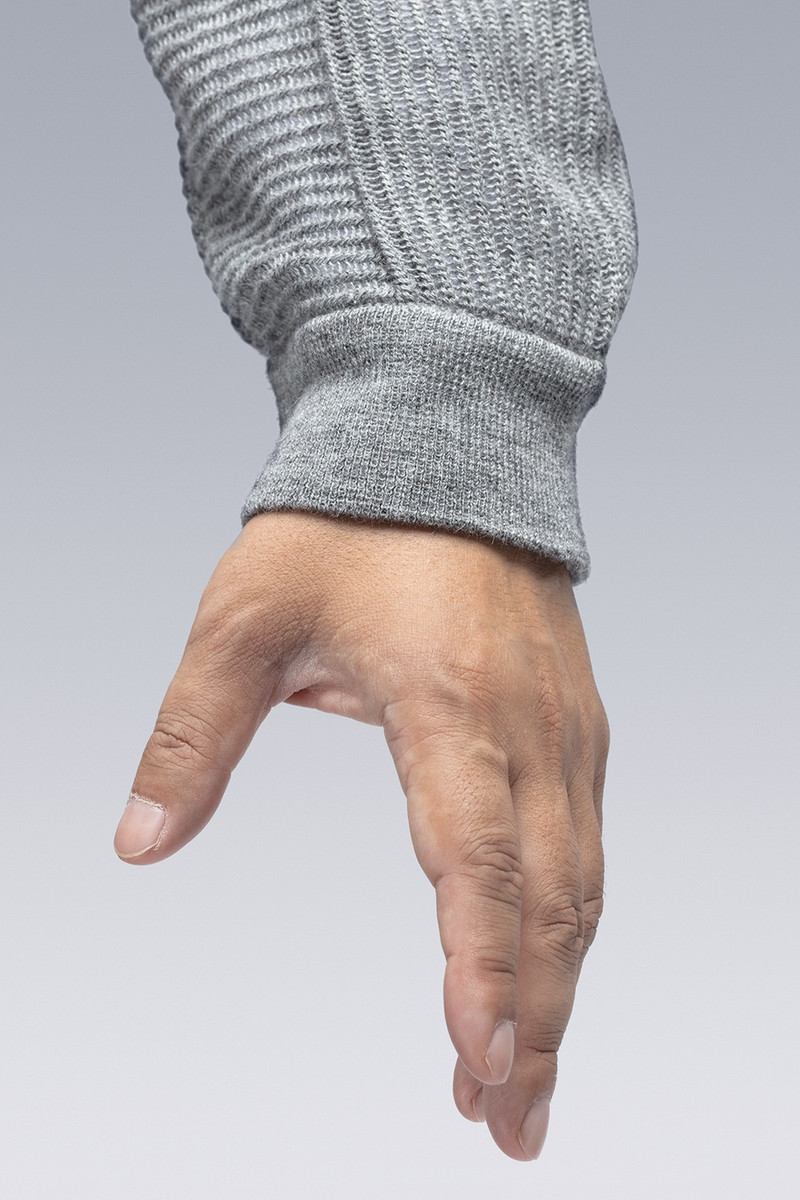 C1-AM Price 729.00 EUR Gray 17