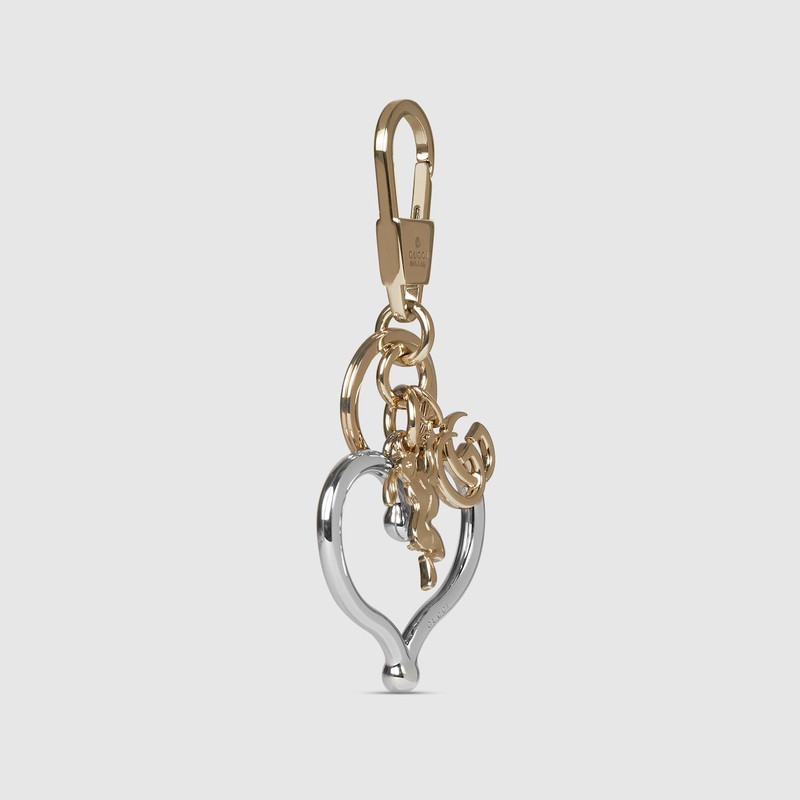 GUCCI Heart-shaped keychain outlook