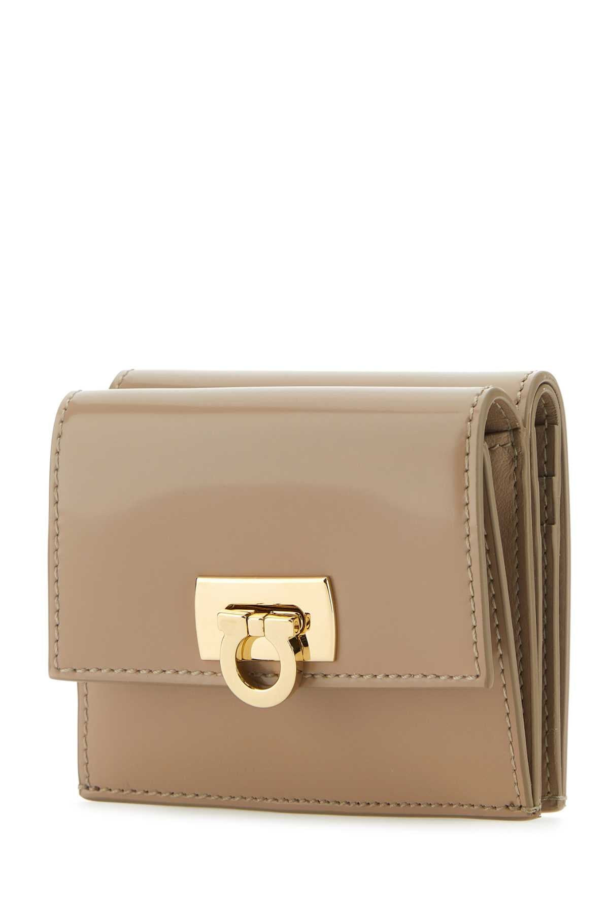 Salvatore Ferragamo Women Beige Leather Wallet - 2