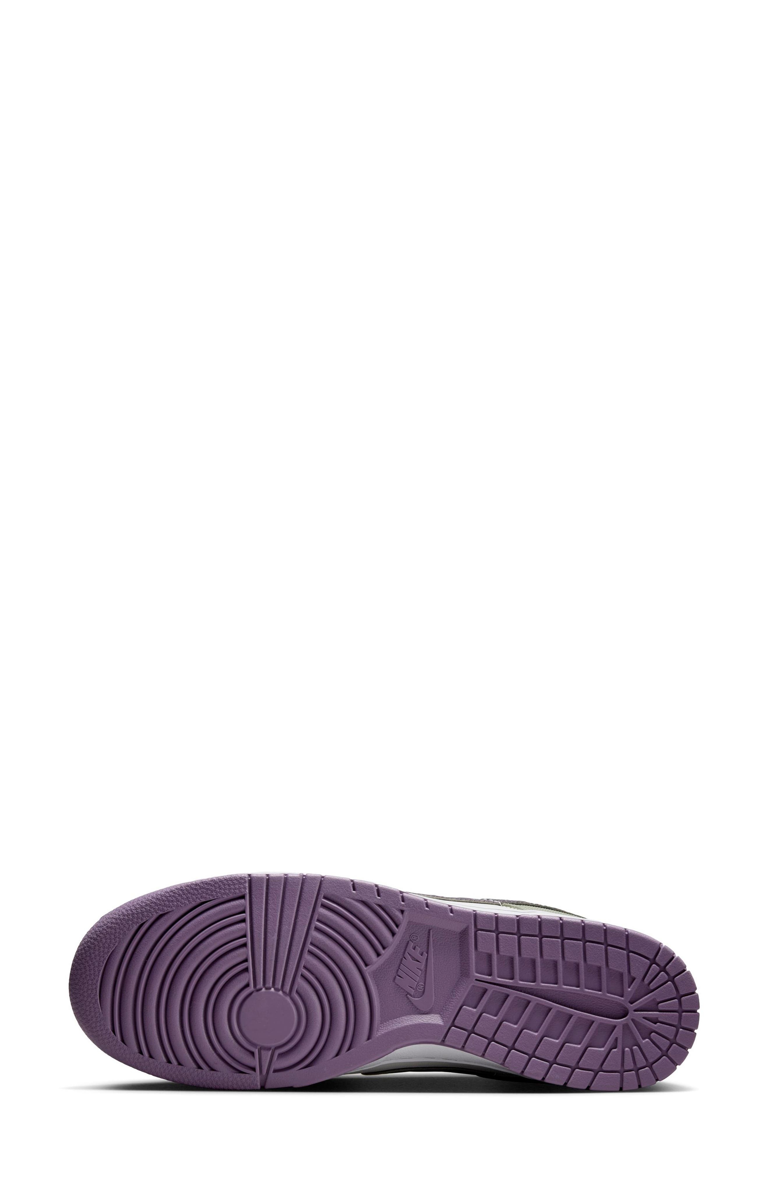 Nike Dunk Low Retro SE Basketball Sneaker in Sail/Gridiron/Bone/Jade at Nordstrom - 4