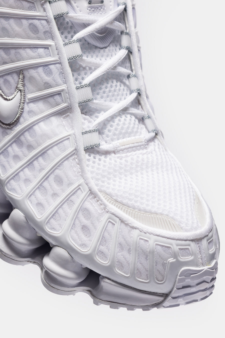 Shox TL Sneaker in White/White/Metallic Silver - 6