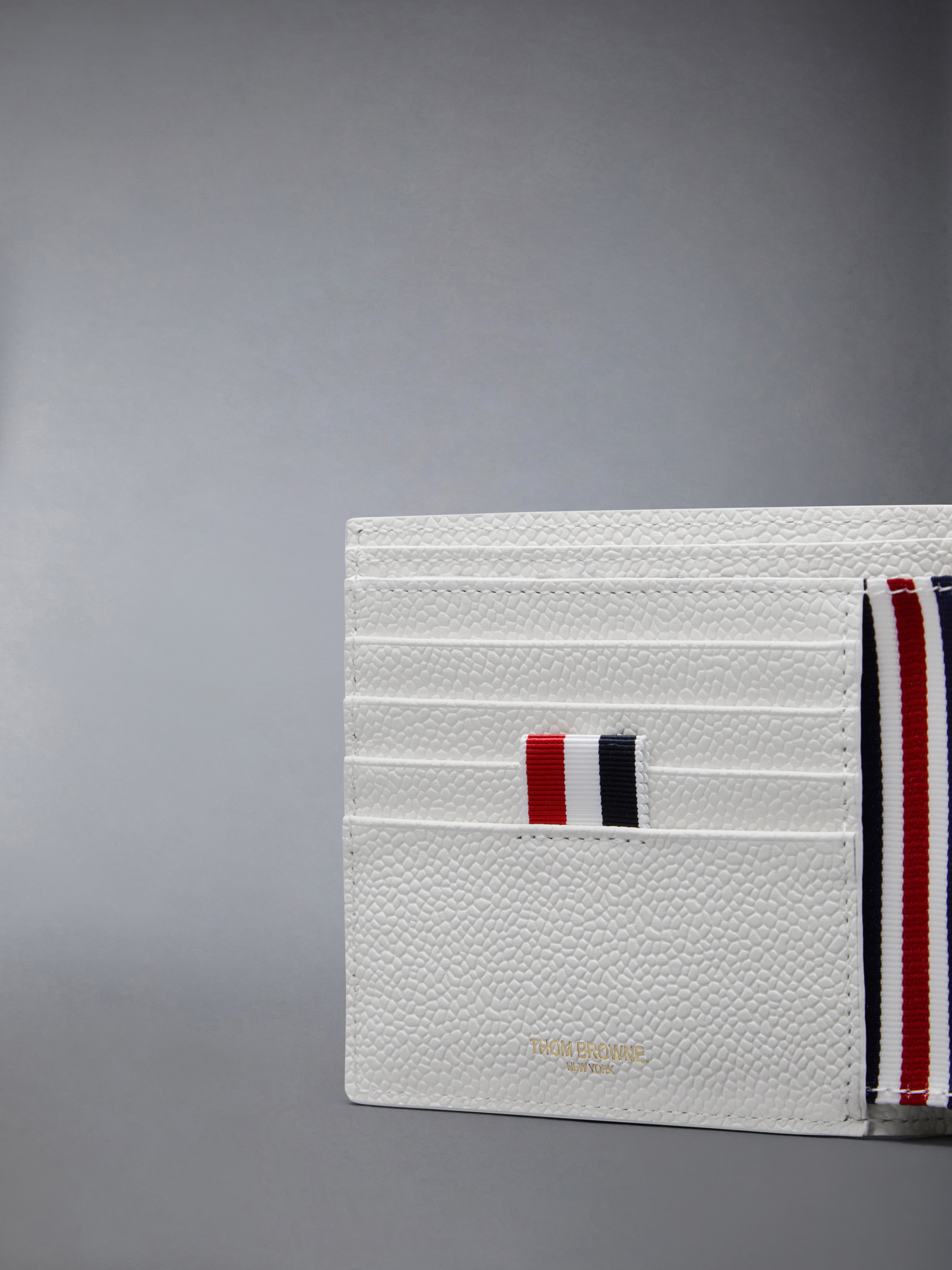 PEBBLE GRAIN BIFOLD - 4