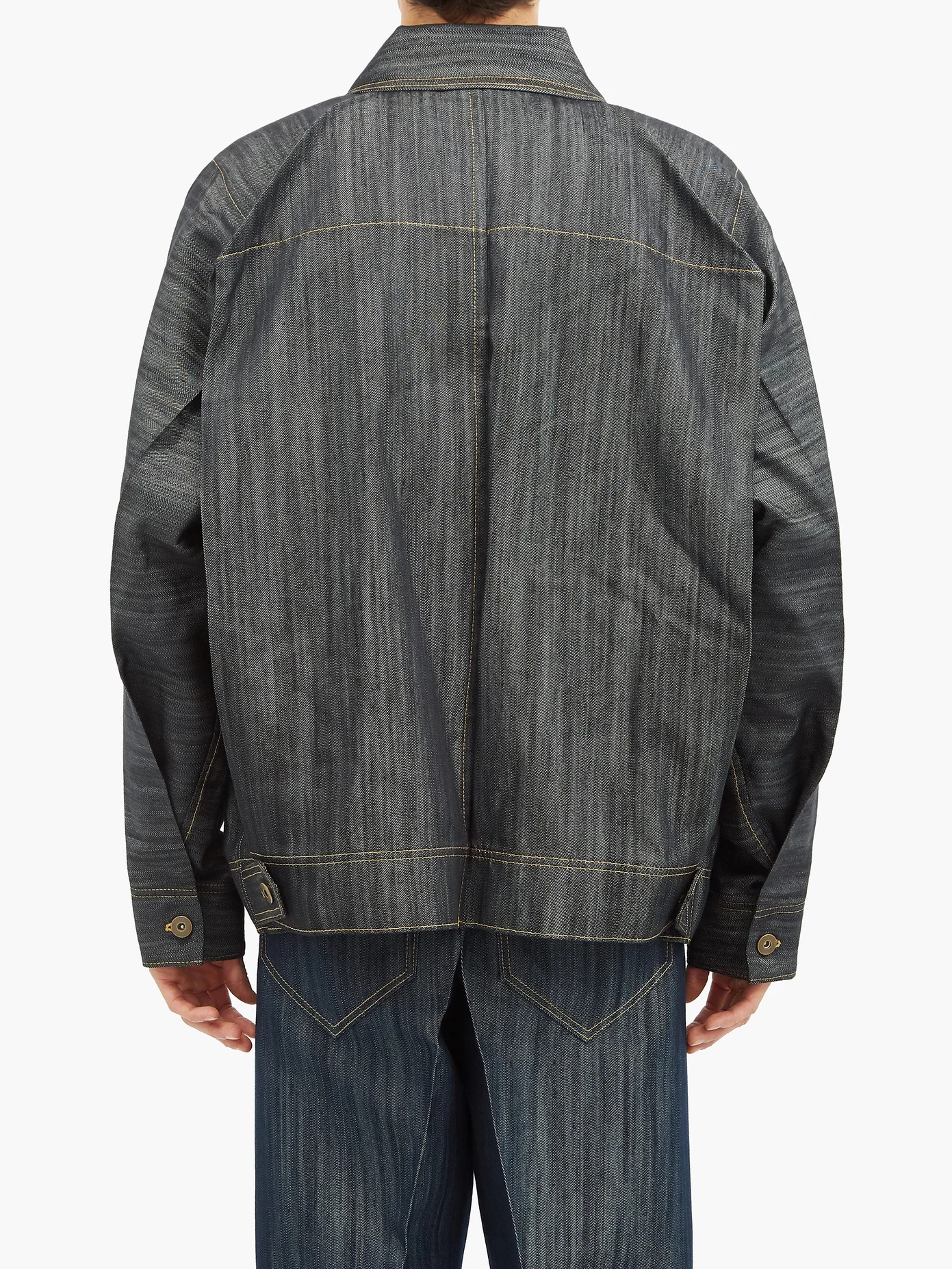 Oversized zip-front denim jacket - 5