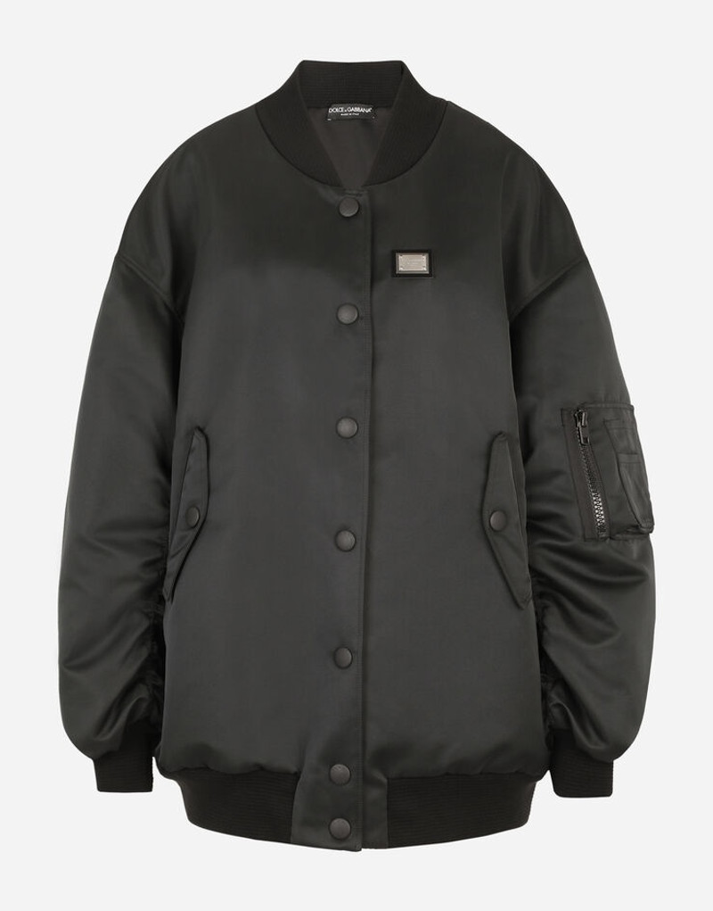 Duchesse jacket with branded plate 1