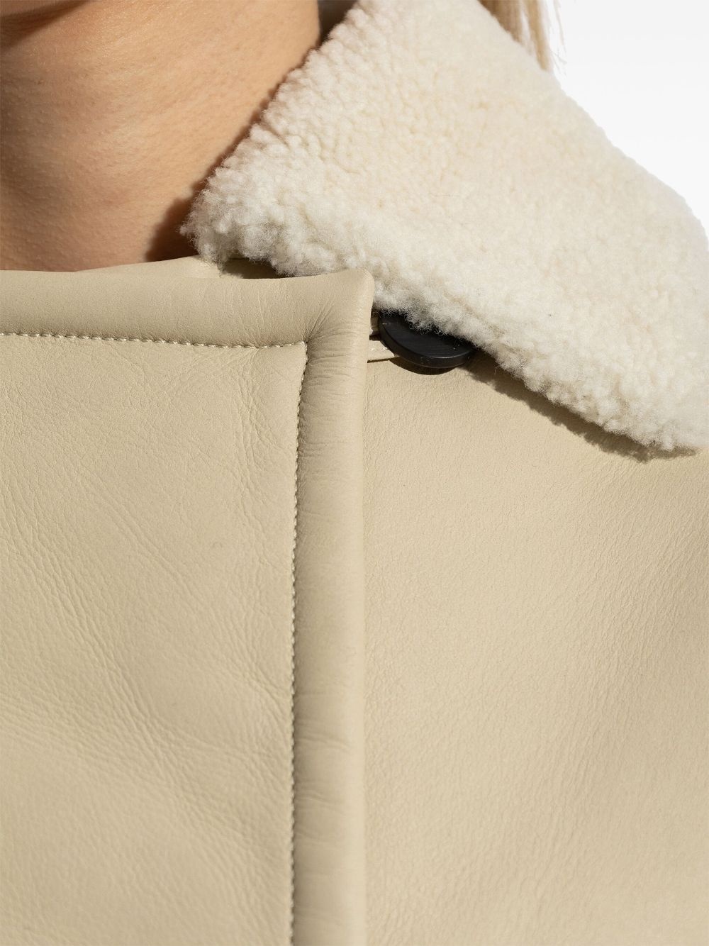 double-breasted shearling jacket - 5