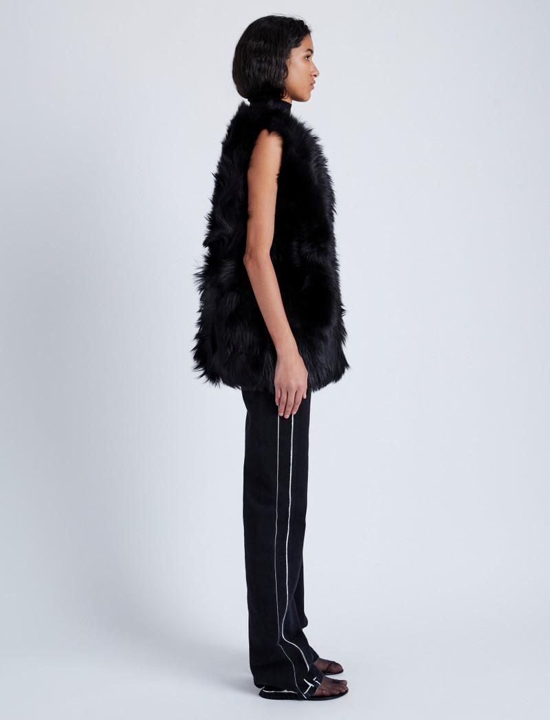 Aubrey Vest 에 Shearling 4