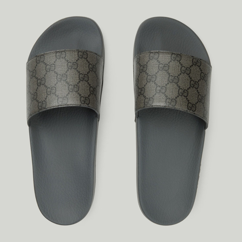 GUCCI Men's GG slide sandal outlook