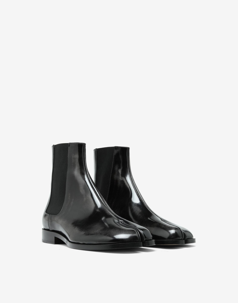 MAISON MARGIELA Tabi Chelsea boots outlook