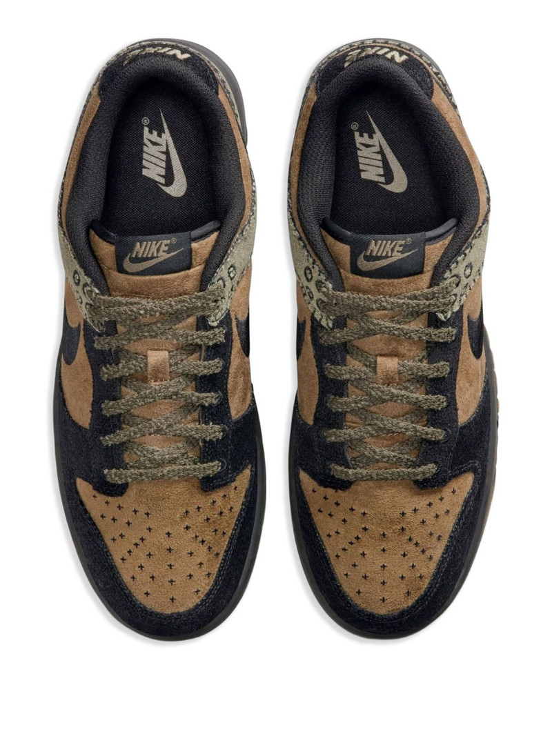 Nike Dunk Low Retro SE lace-up sneakers outlook