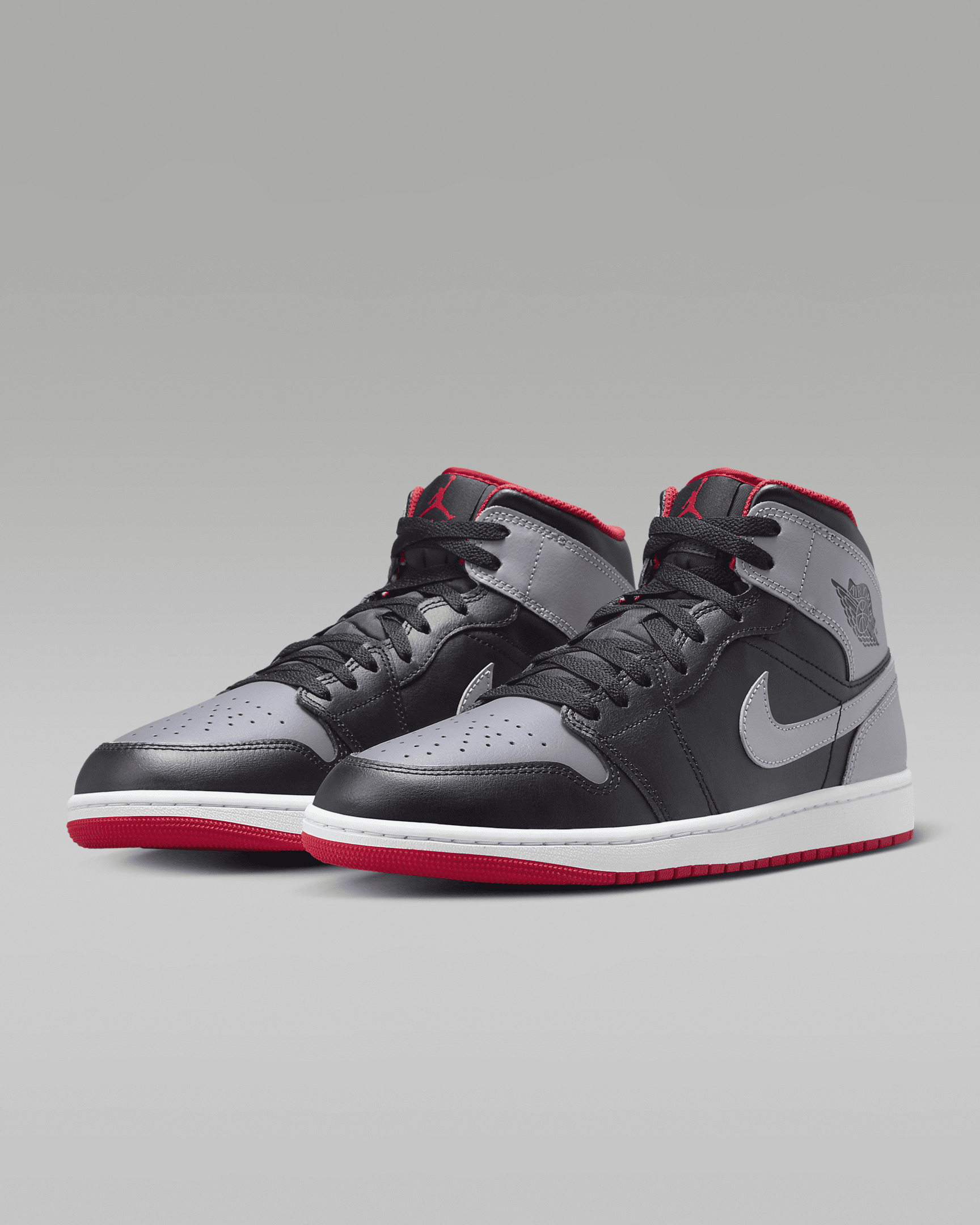 Men's Air Jordan 1 Mid Shoes - 5