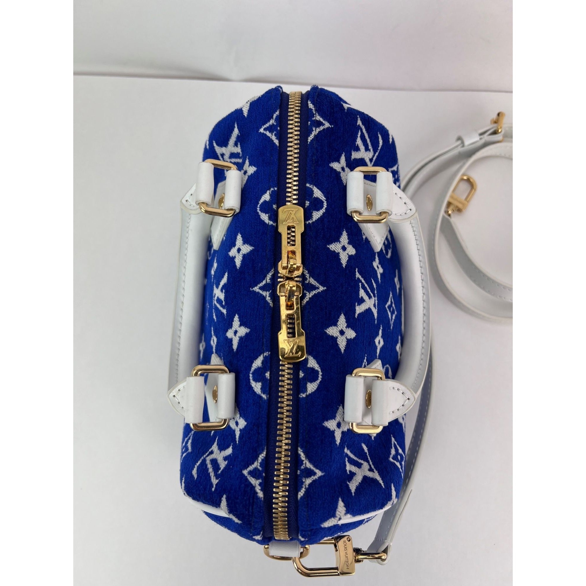 Louis Vuitton Jacquard Velvet Speedy 20 Bandouliere Blue Crossbody Bag - 9