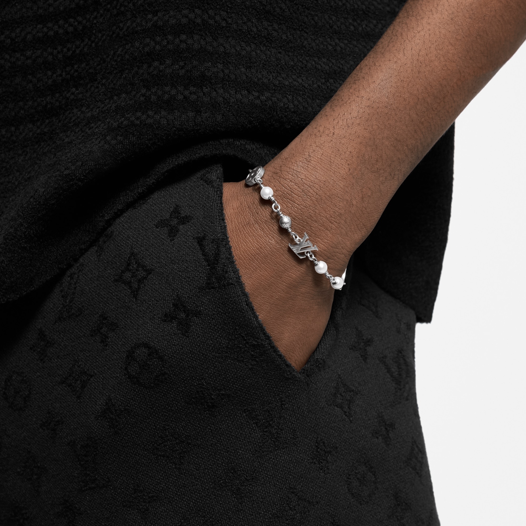 LV Pearls Bracelet - 4